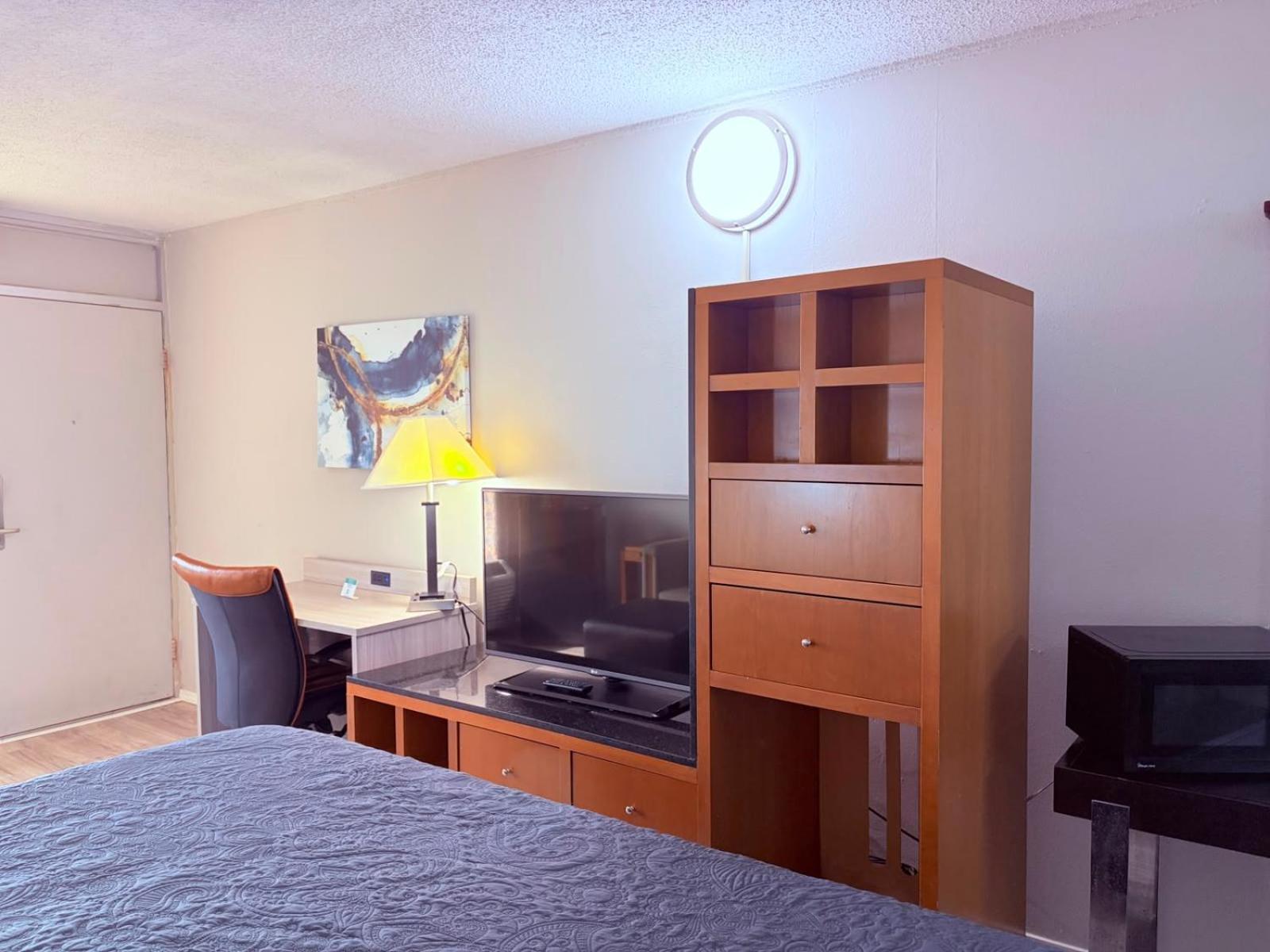 2 Queen Beds Non-Smoking