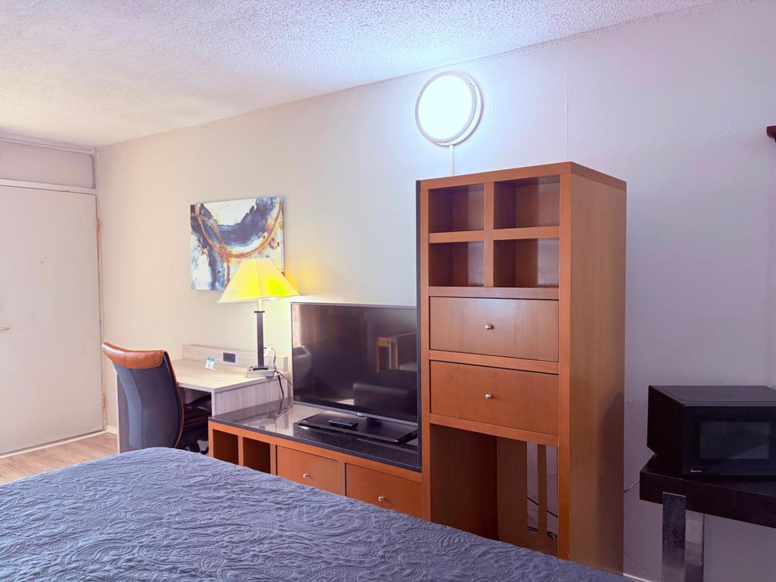 2 Queen Beds Non-Smoking