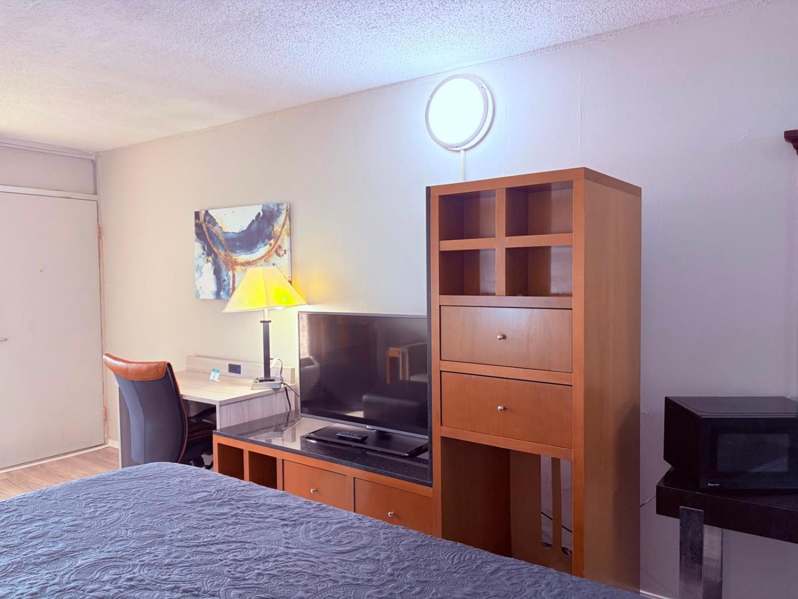 2 Queen Beds Non-Smoking