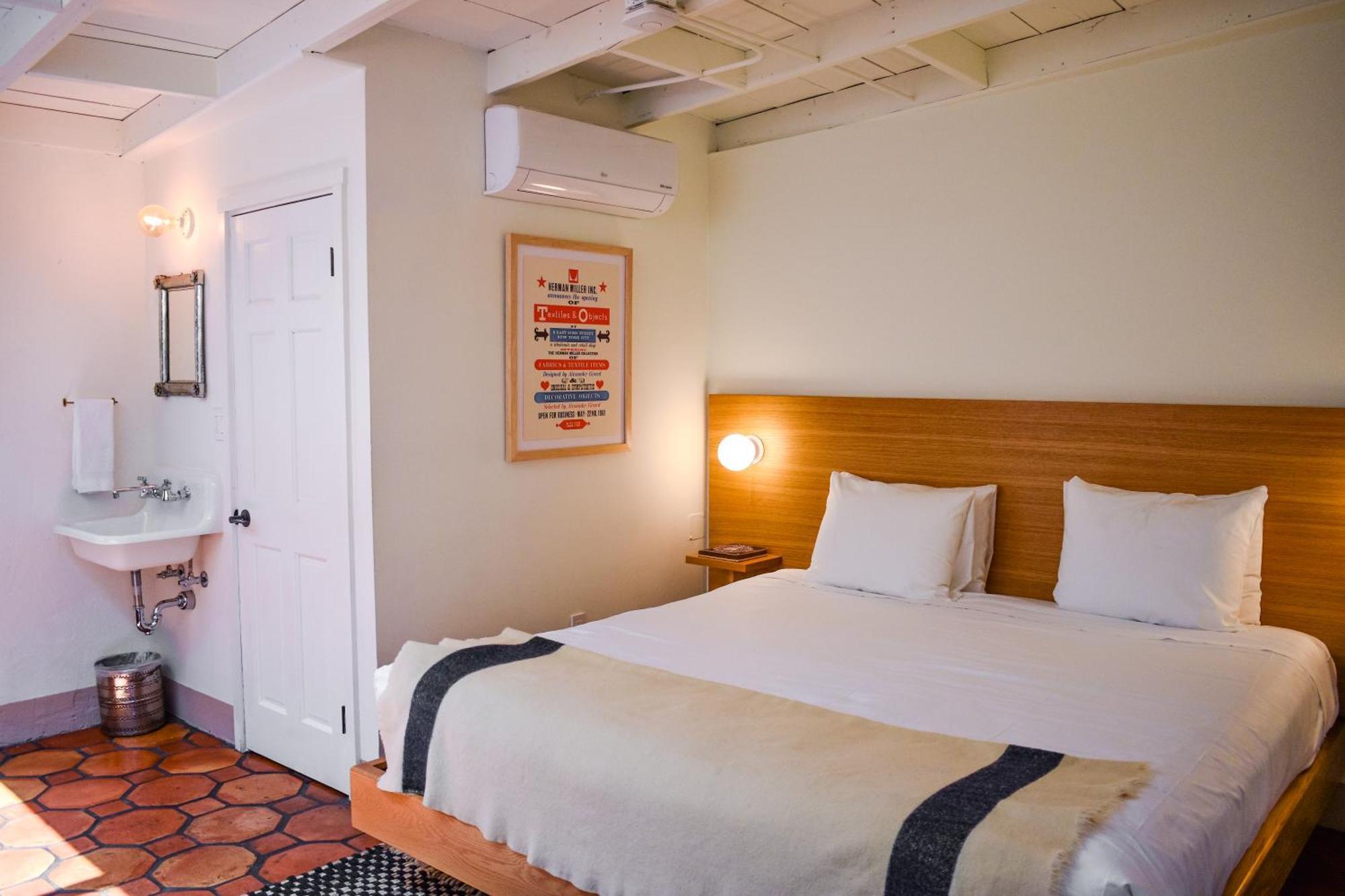 King Room Courtyard View