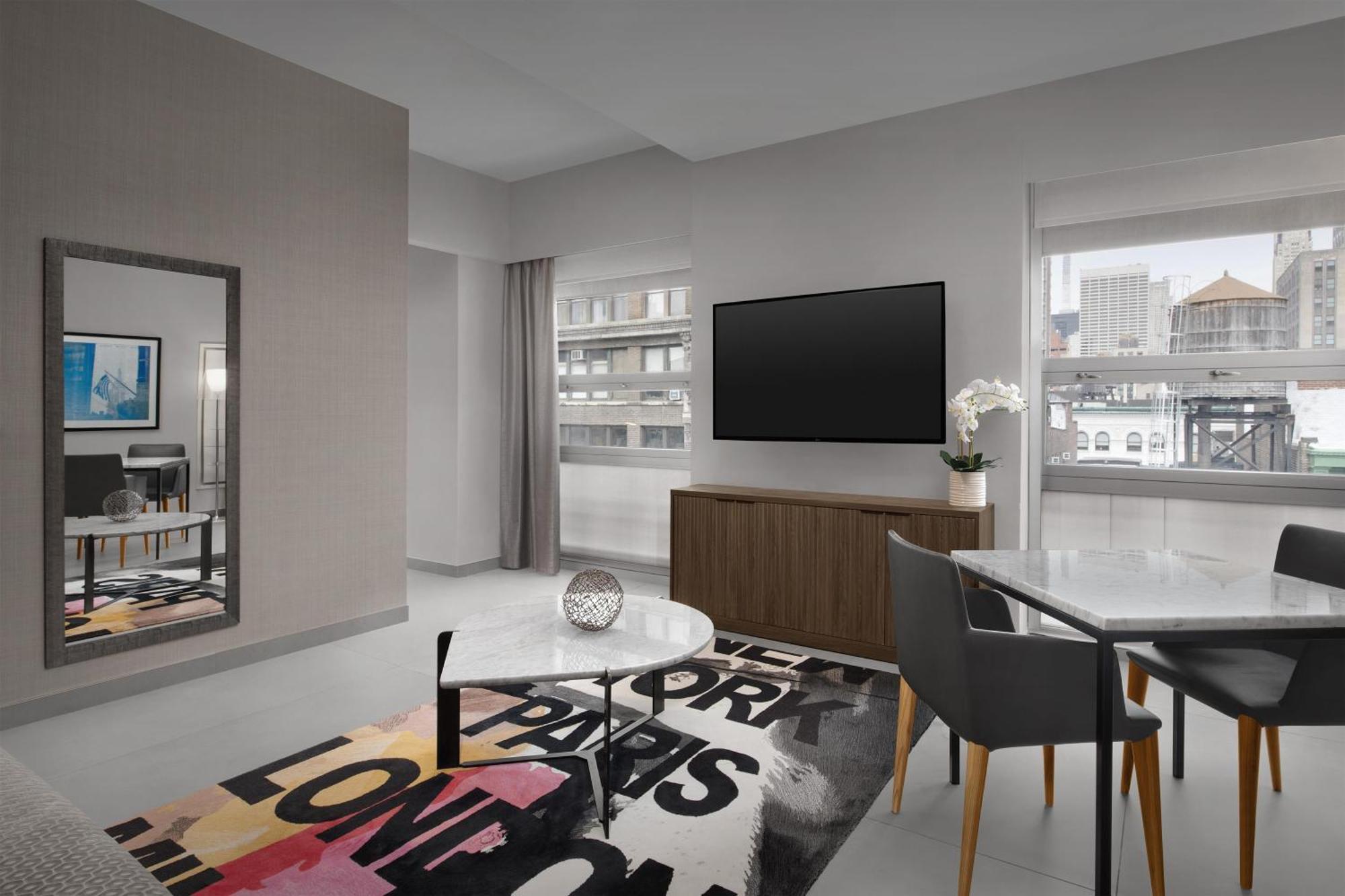 Empire Suite