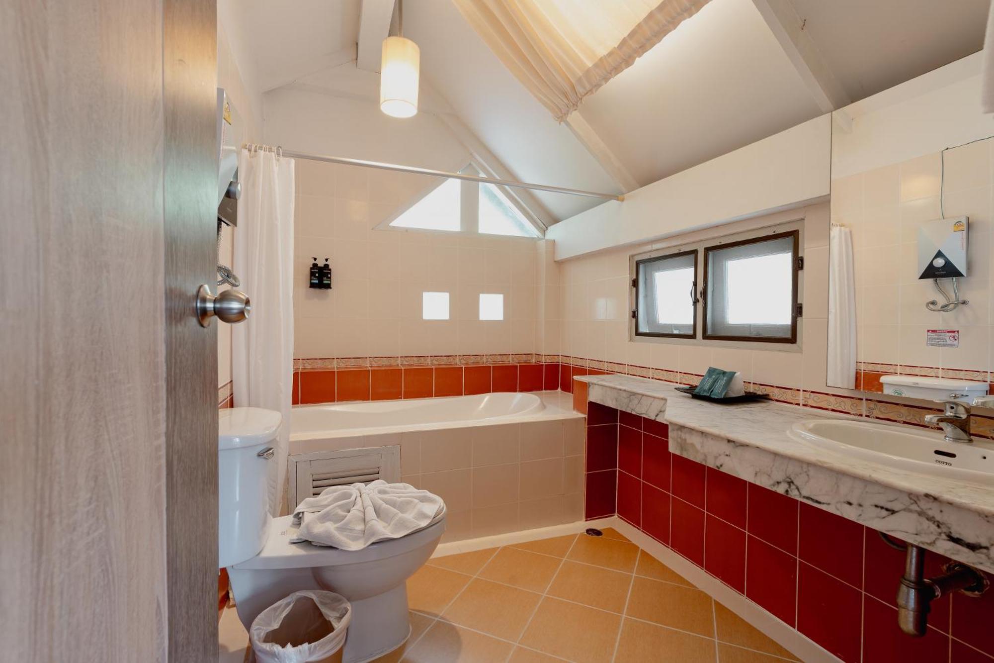 Three-Bedroom Villa Pet Friendly
