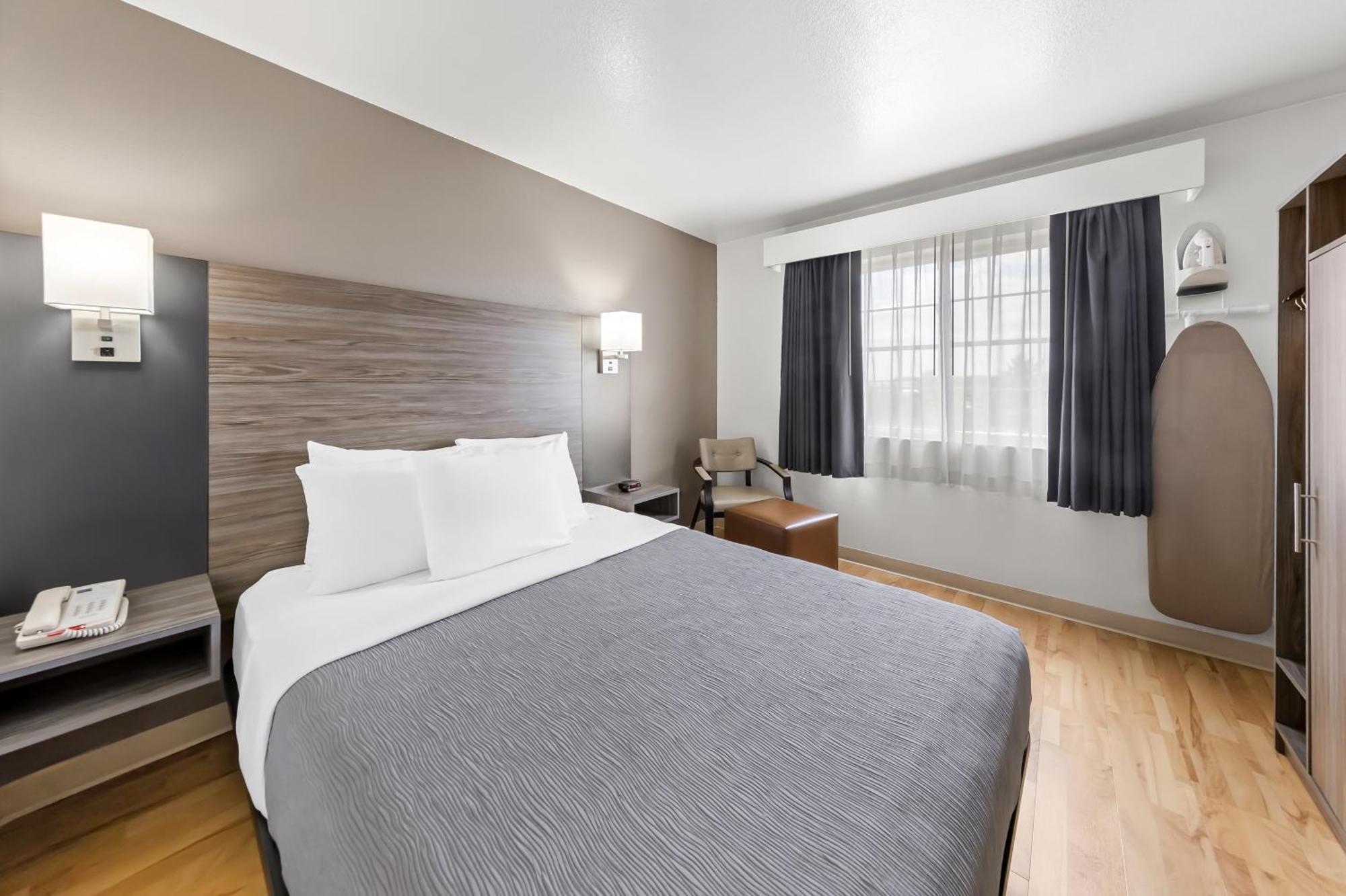One Room Suite Disability Access or Non Smoking