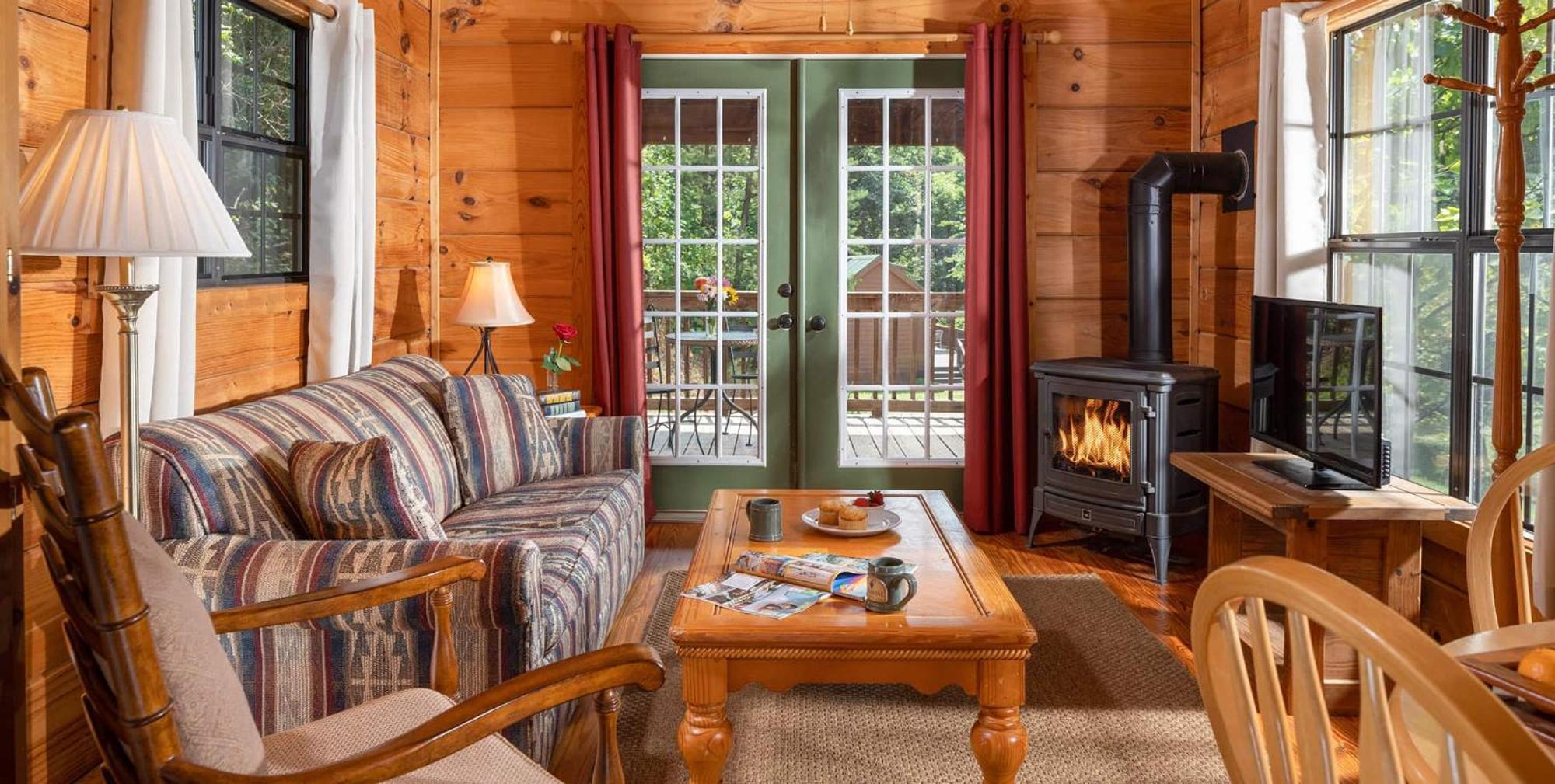 Smoky Mountains Cabin Family Friendly Pet Friendly No