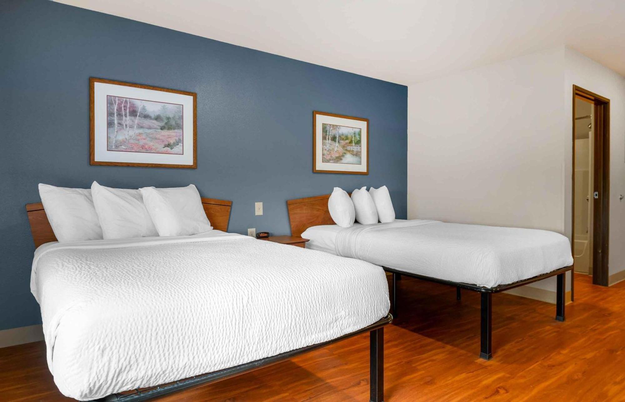 Double Room Two Double Beds Non-Smoking