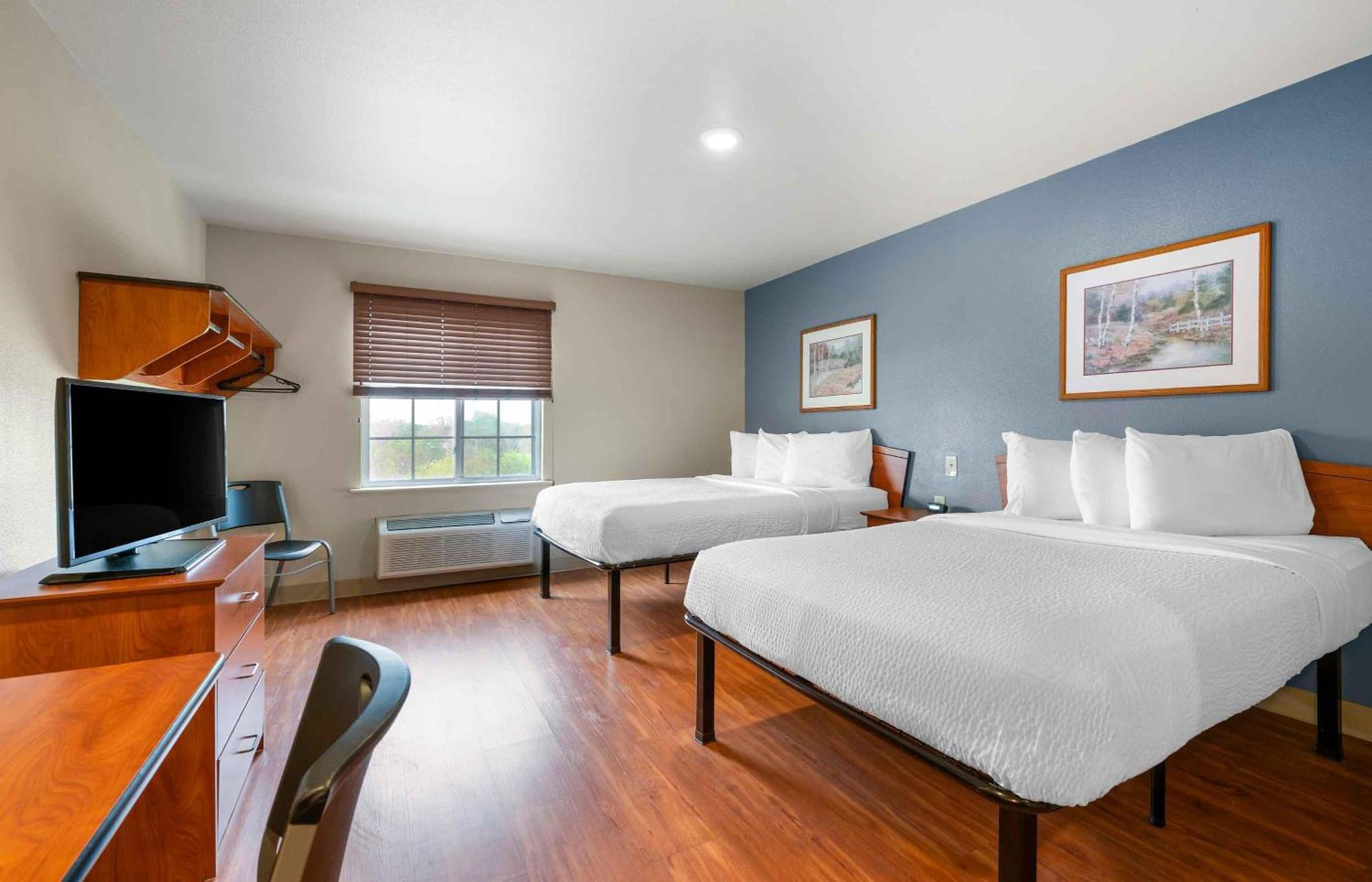 Double Room Two Double Beds Non-Smoking