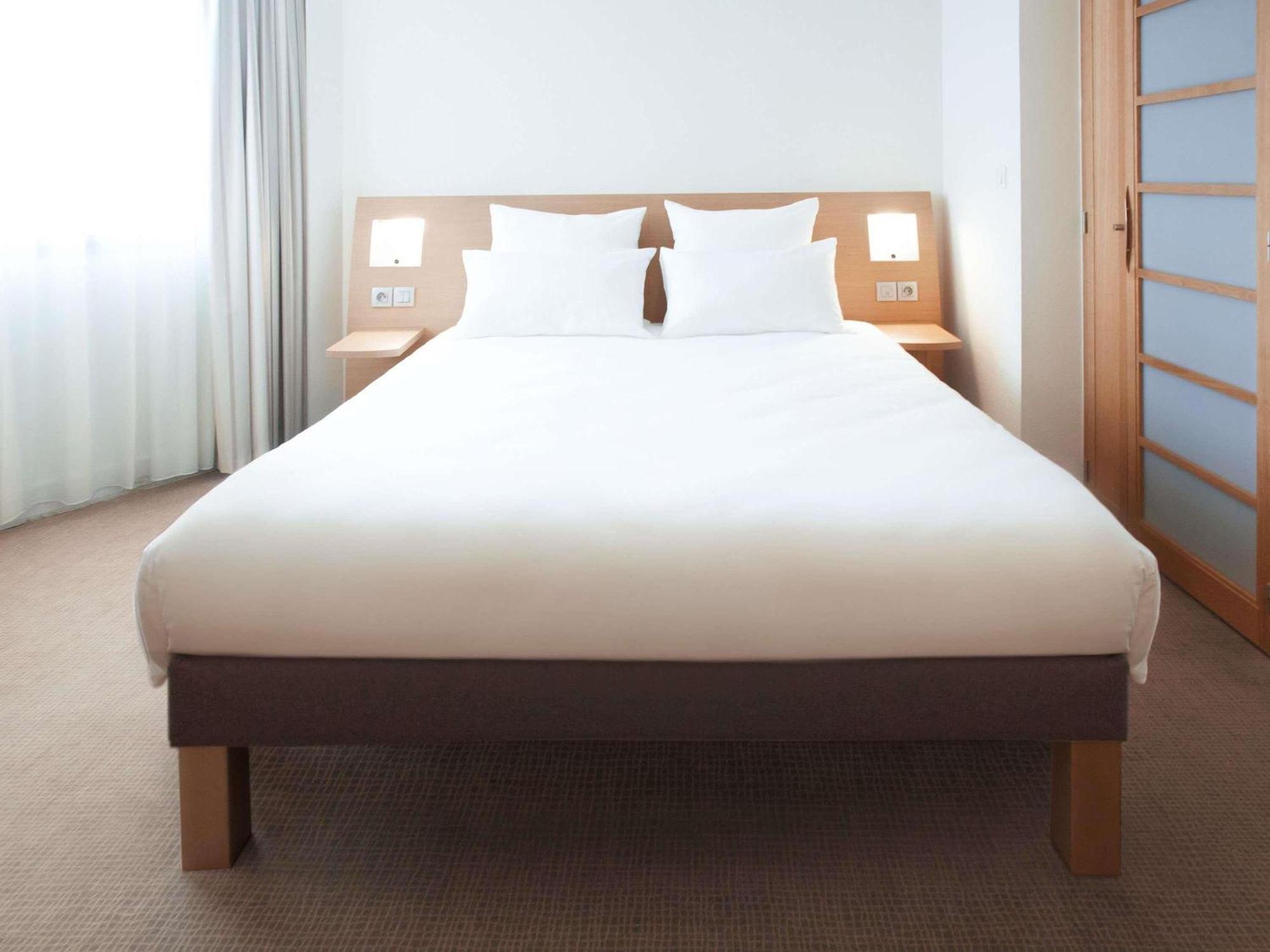 Standard Accessible Room