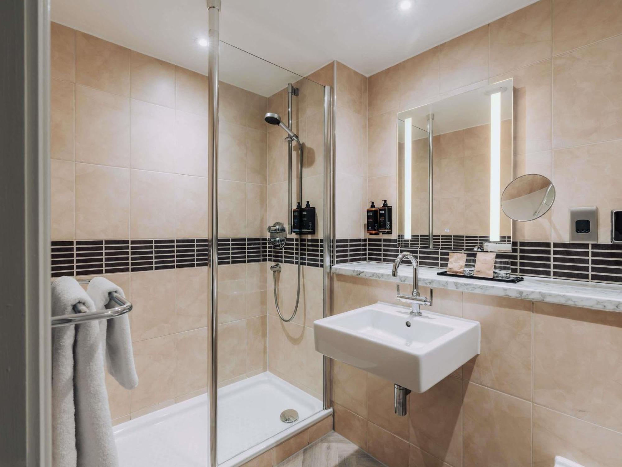 Privilege Room