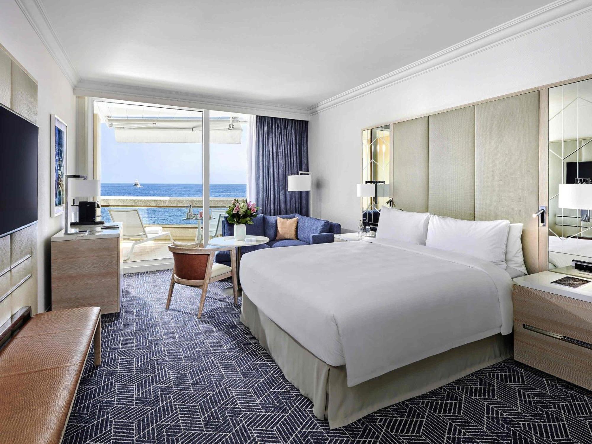 Quarto Signature com Cama King-size e Vista do Mar