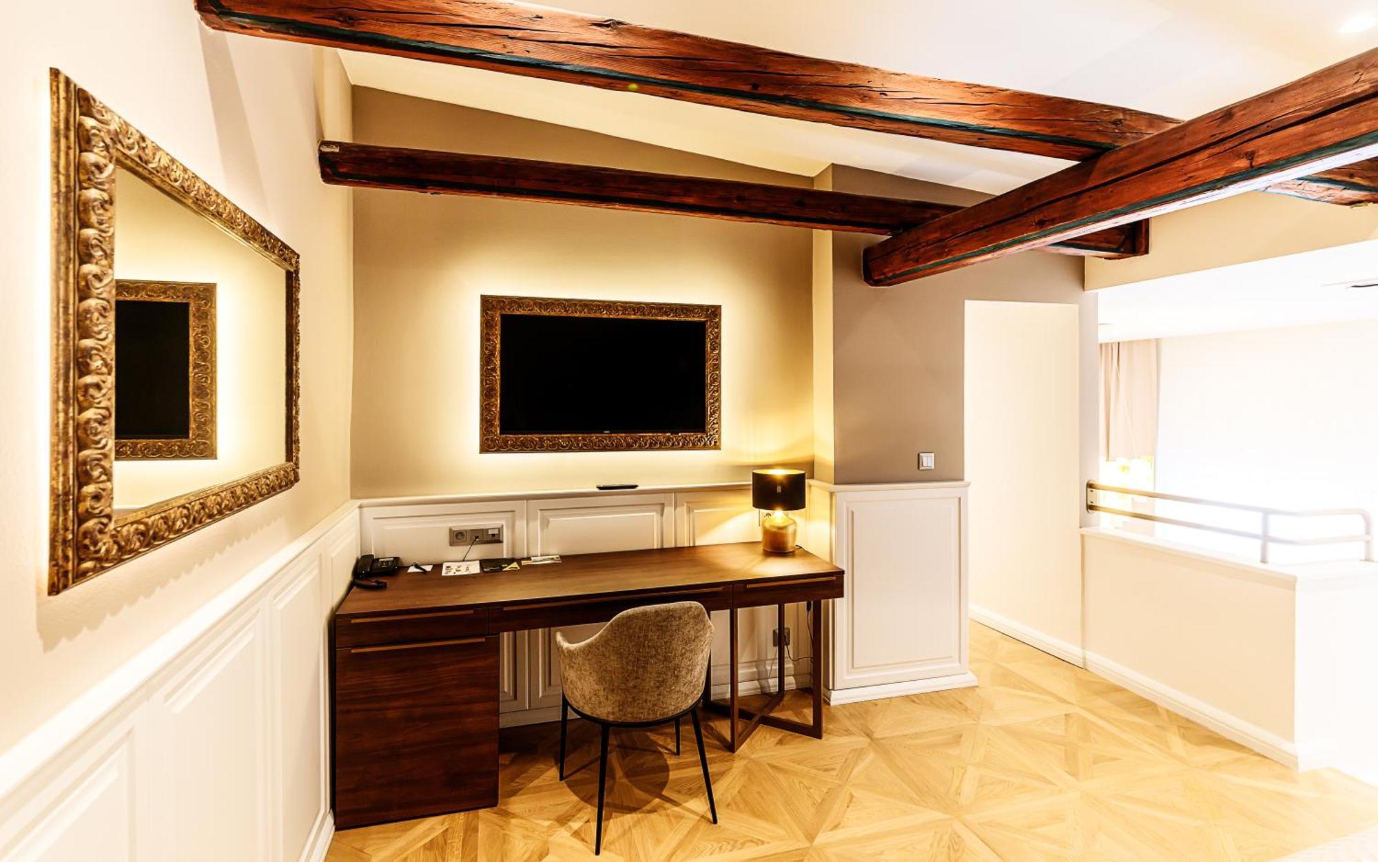 Duplex Suite
