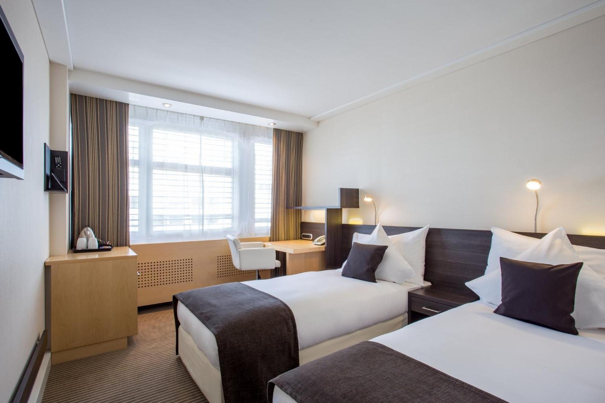 Standard Room Two Single Beds
