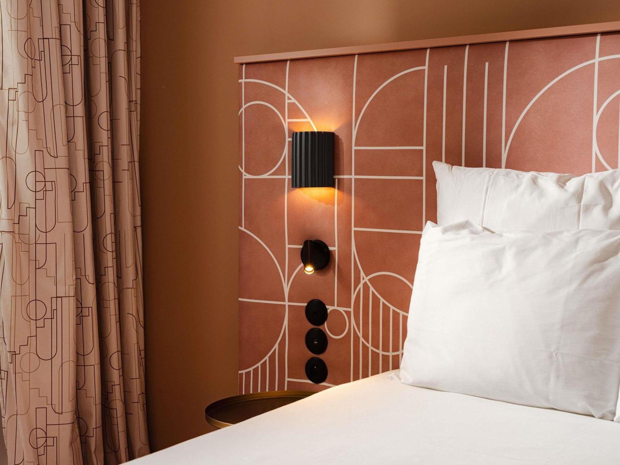 Superior Room 2 Twin Beds