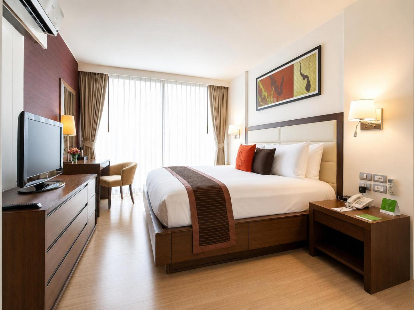 Two-Bedroom Suite
