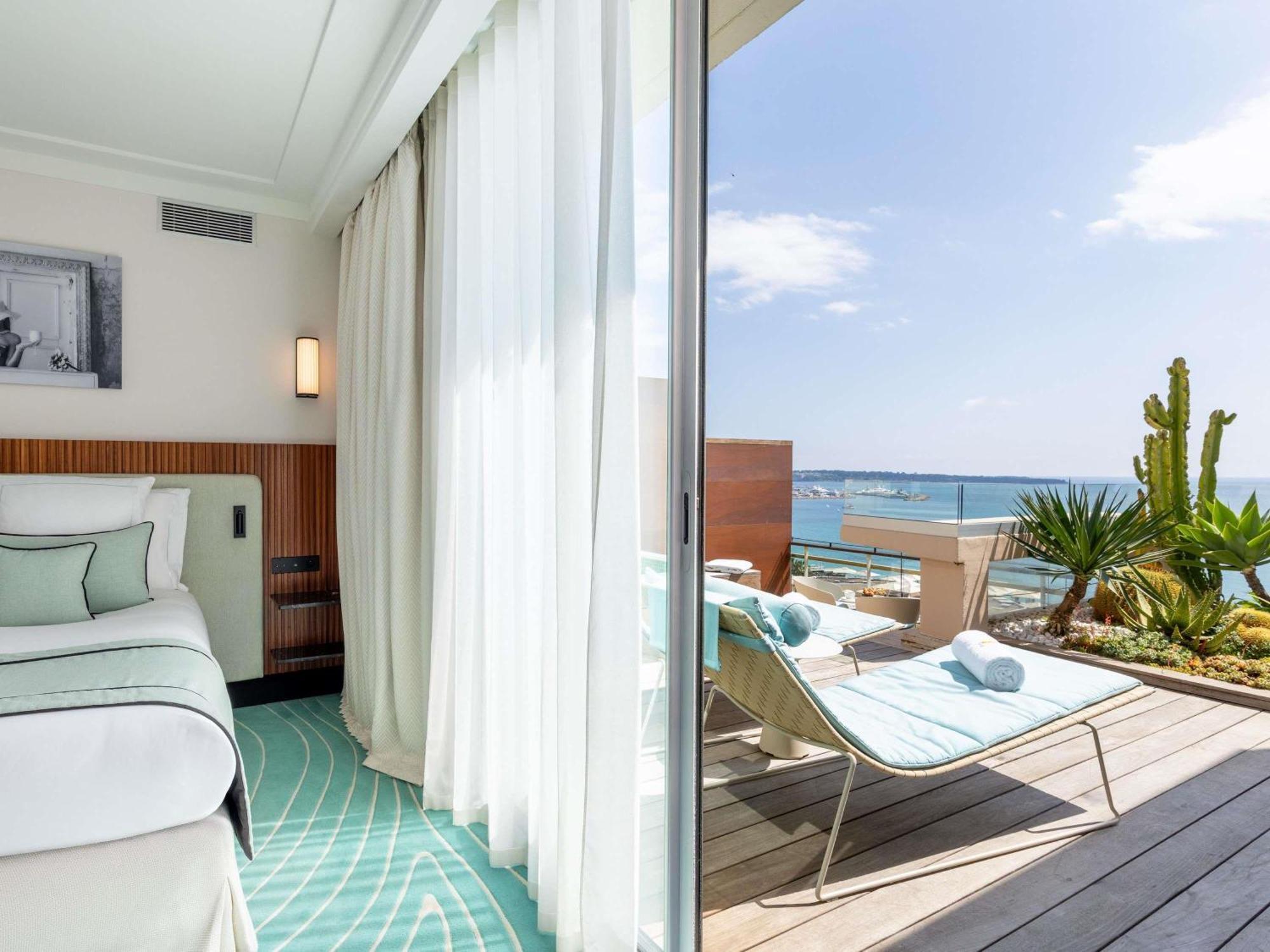 Panoramic Room Terrace Sea View