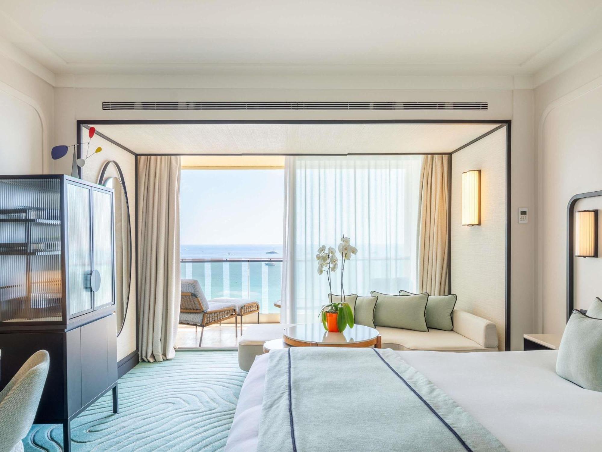 Deluxe Room City View