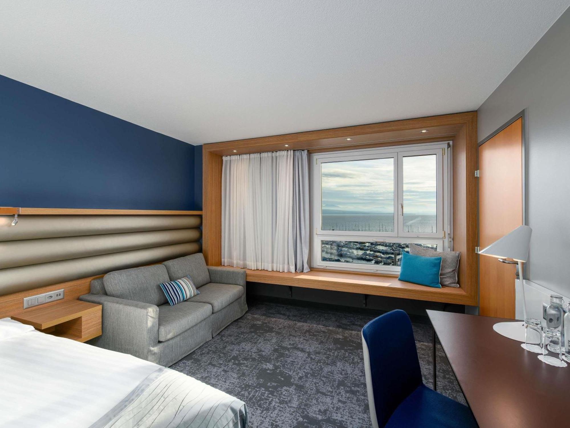 Deluxe Kamer met Queensize Bed en Uitzicht op het Meer