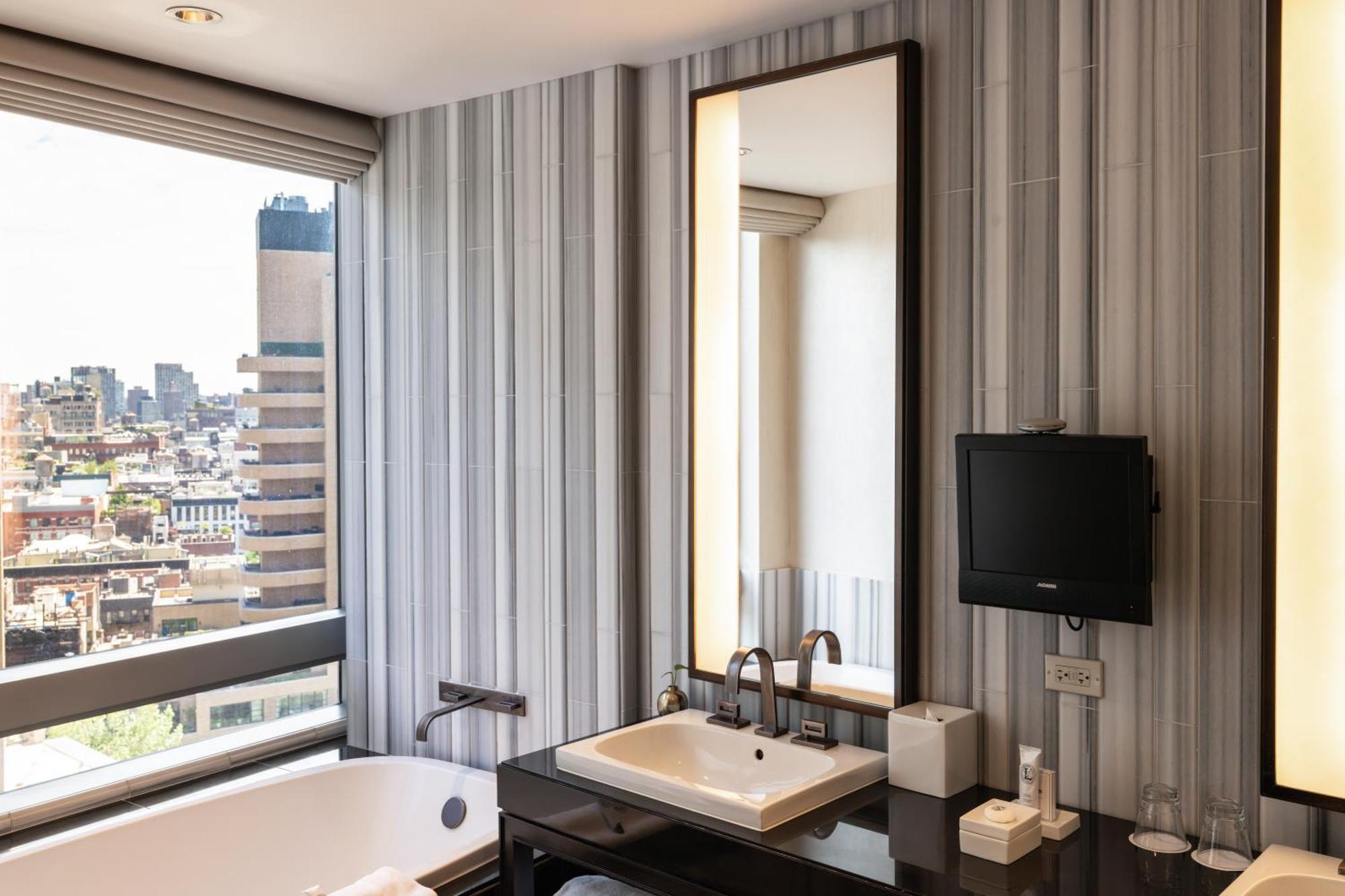 Hudson Square King Room