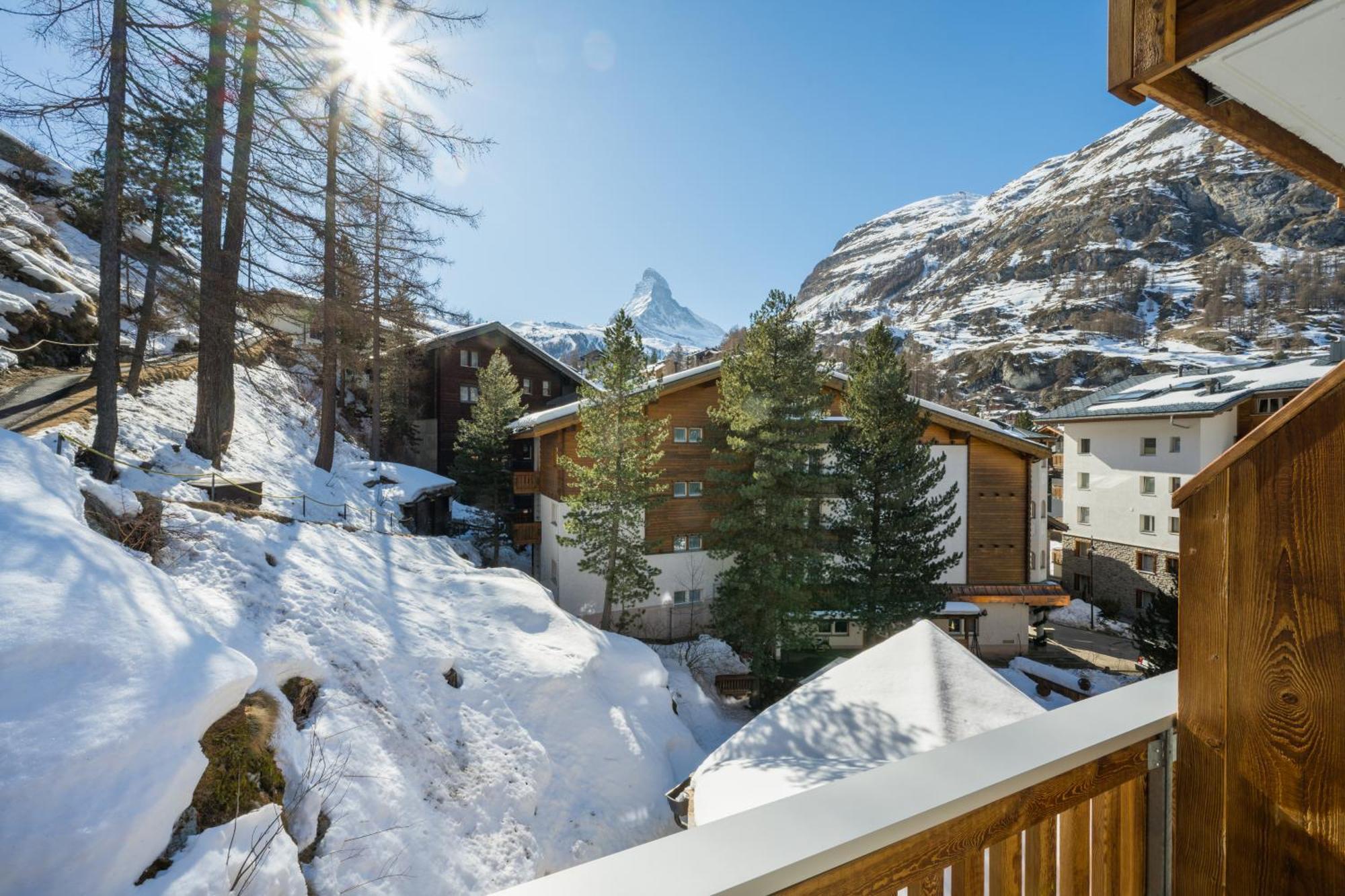 Alpine Double Room Matterhorn View