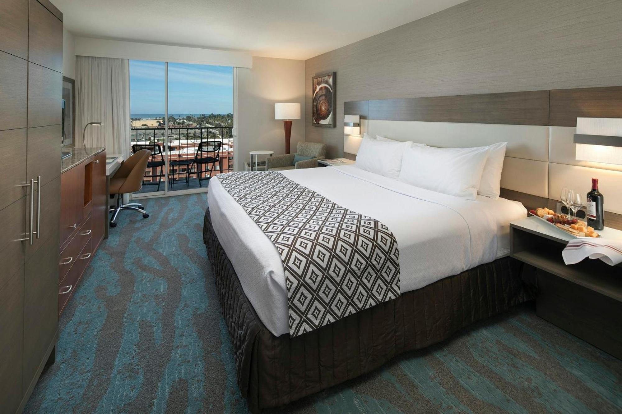 Standard King Room