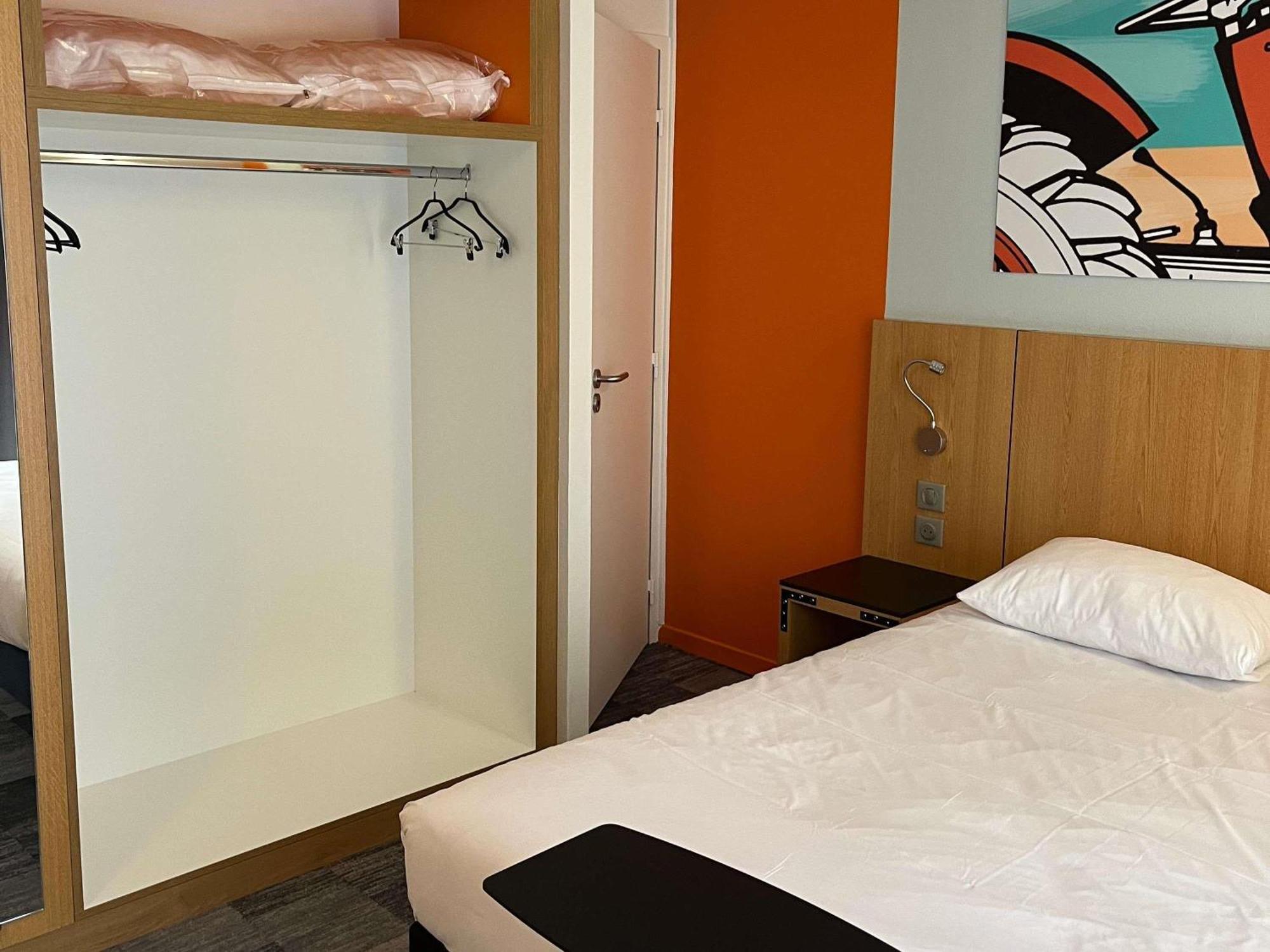 Standard One Double Bed