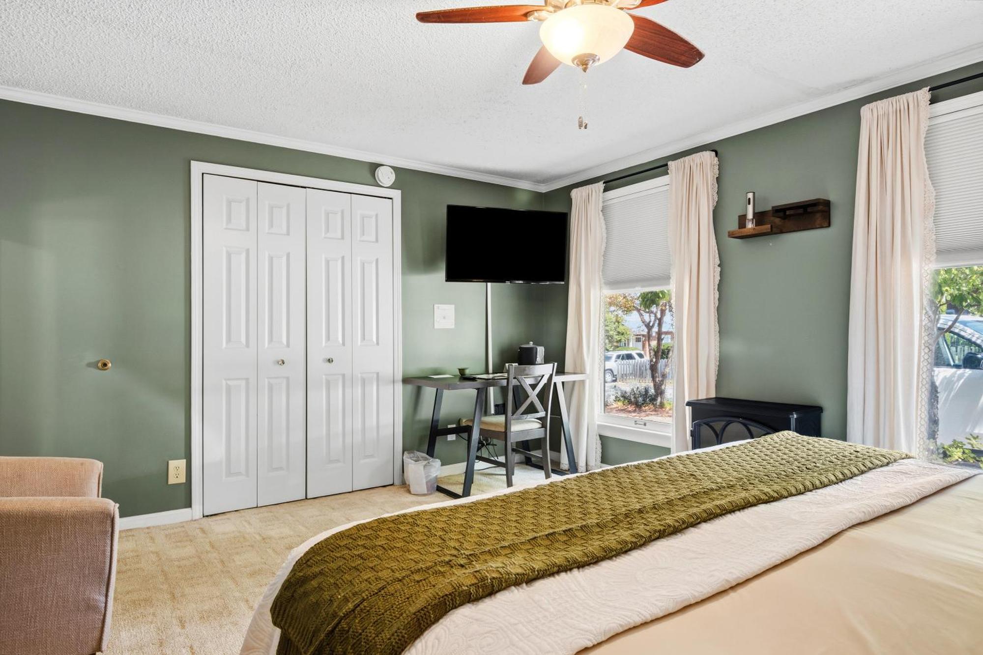 Two-Bedroom Suite