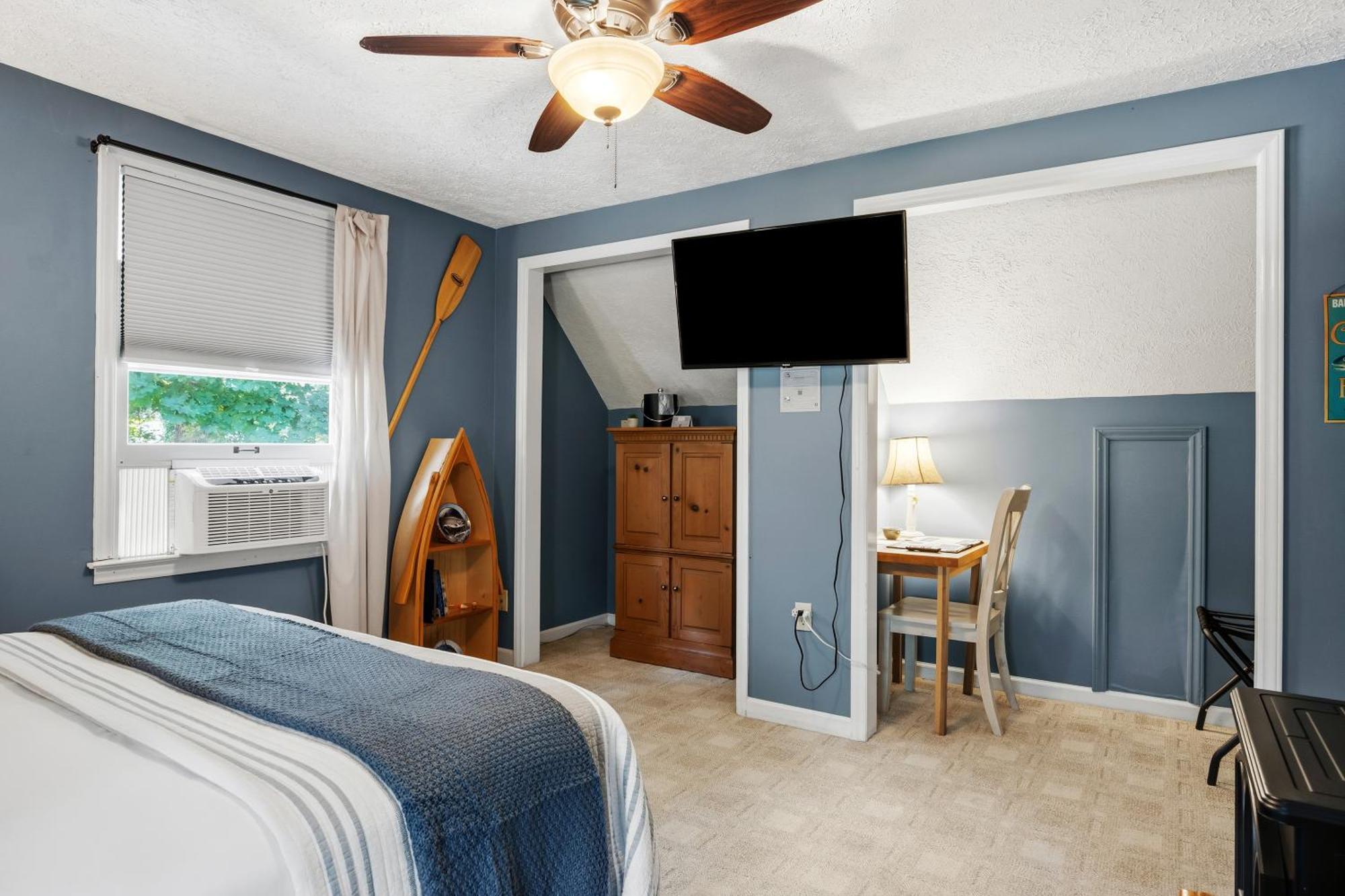 Queen Room