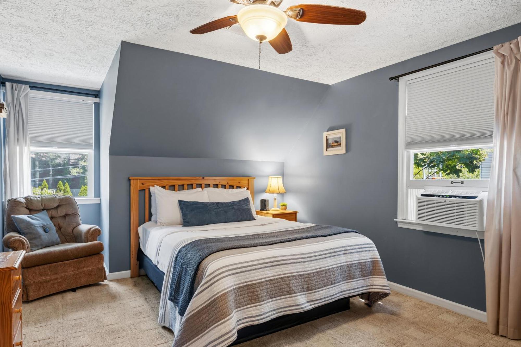 Queen Room
