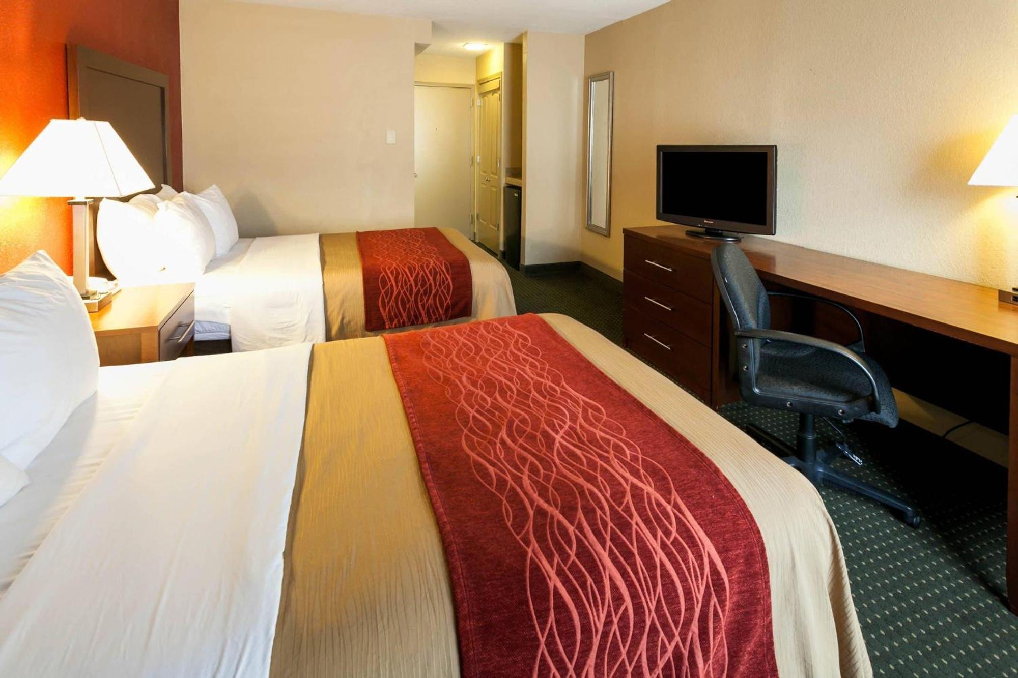Double Room Two Double Beds Non-Smoking