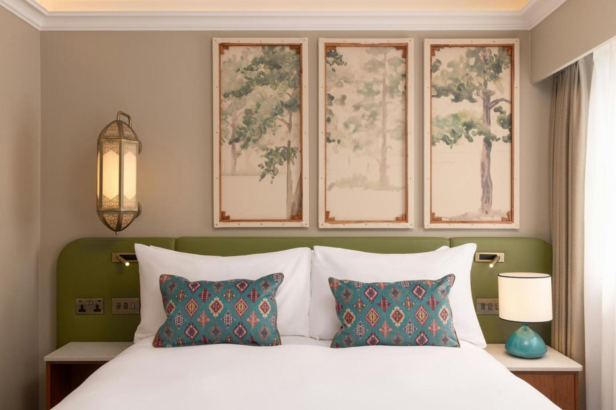 Deluxe Kamer met Kingsize Bed en Uitzicht over de Stad