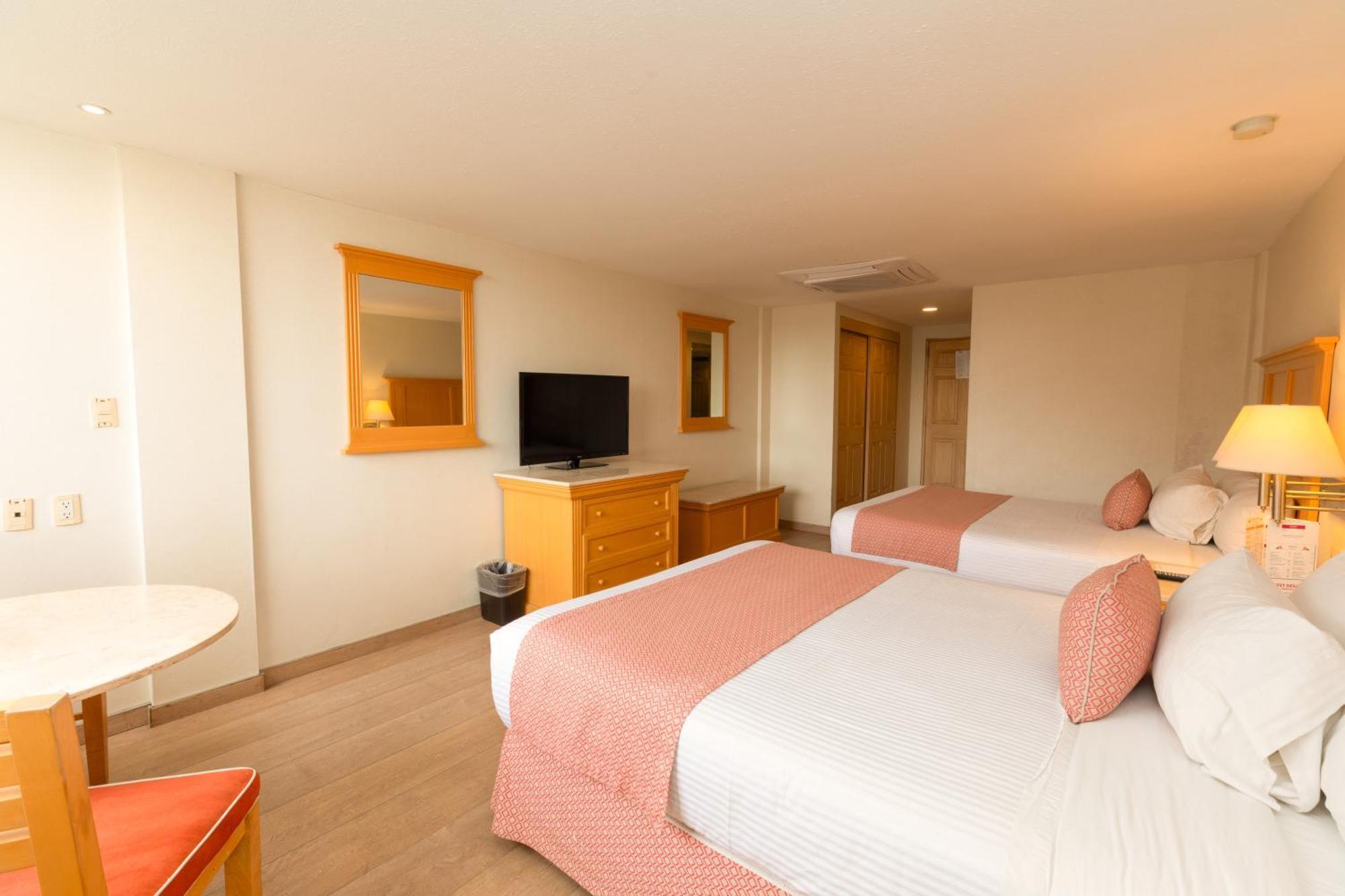 Queen Room Two Queen Beds Non-Smoking