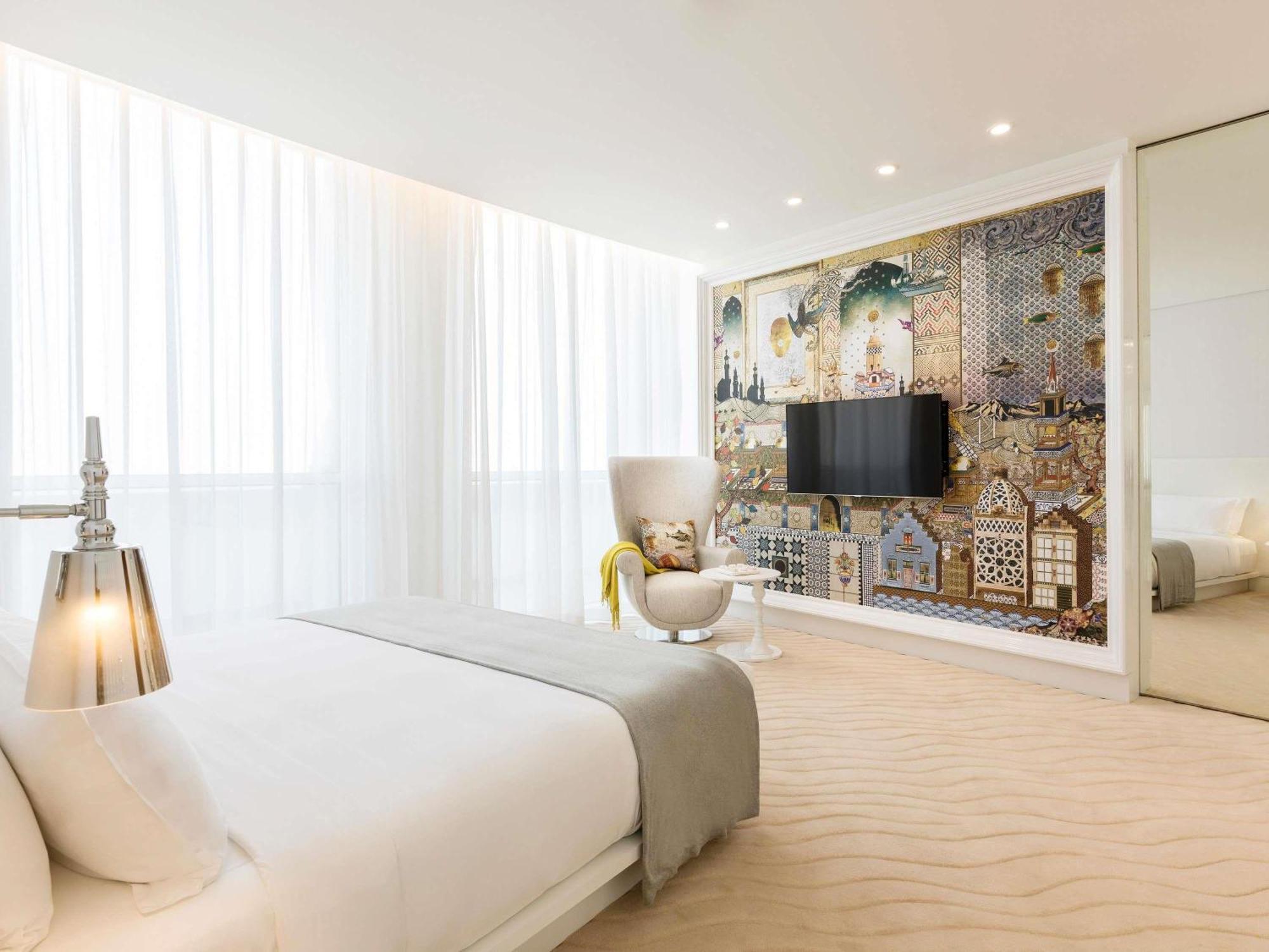 Signature Skyline Room 1 King