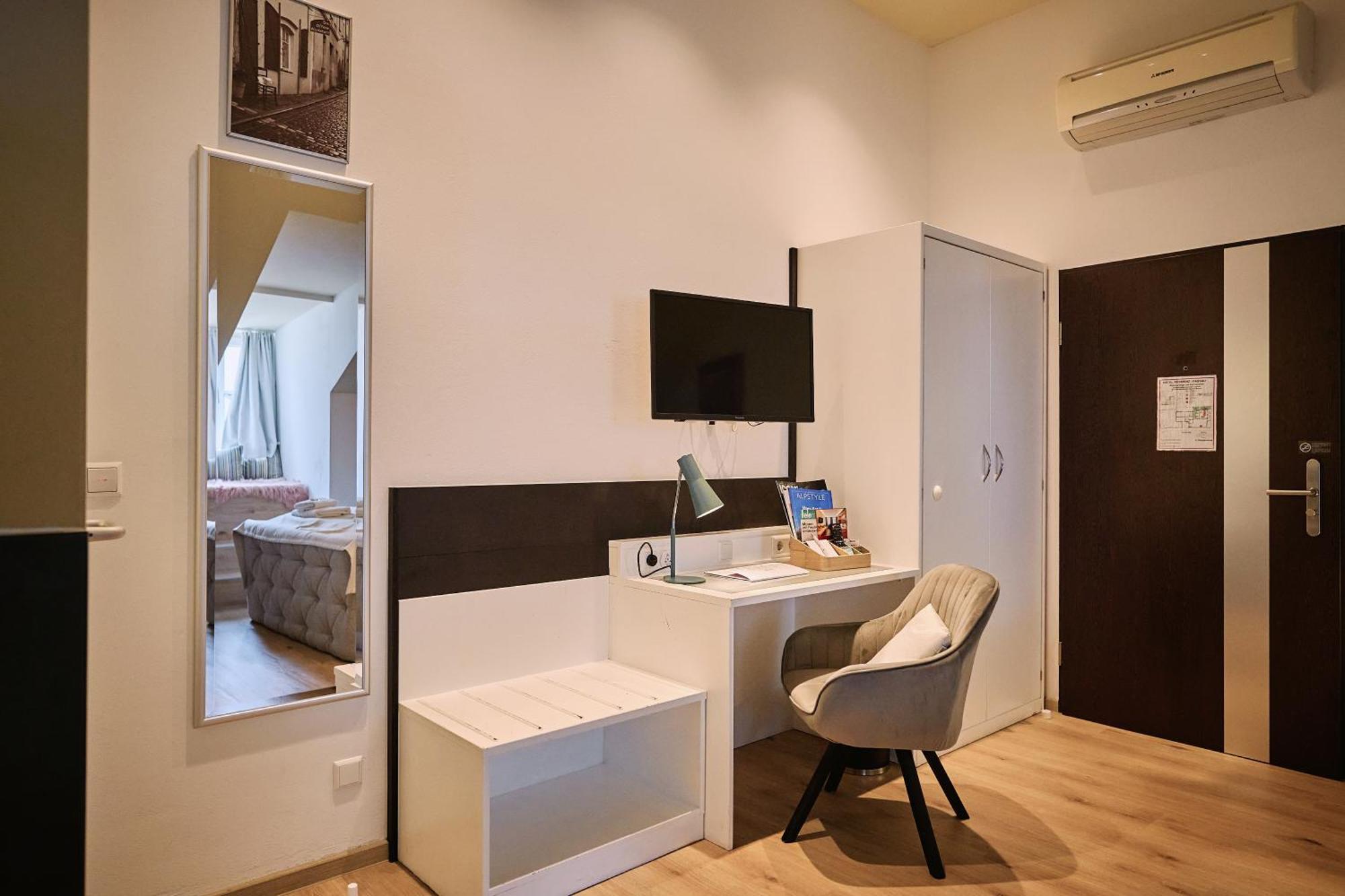 Double Room Spa Bath