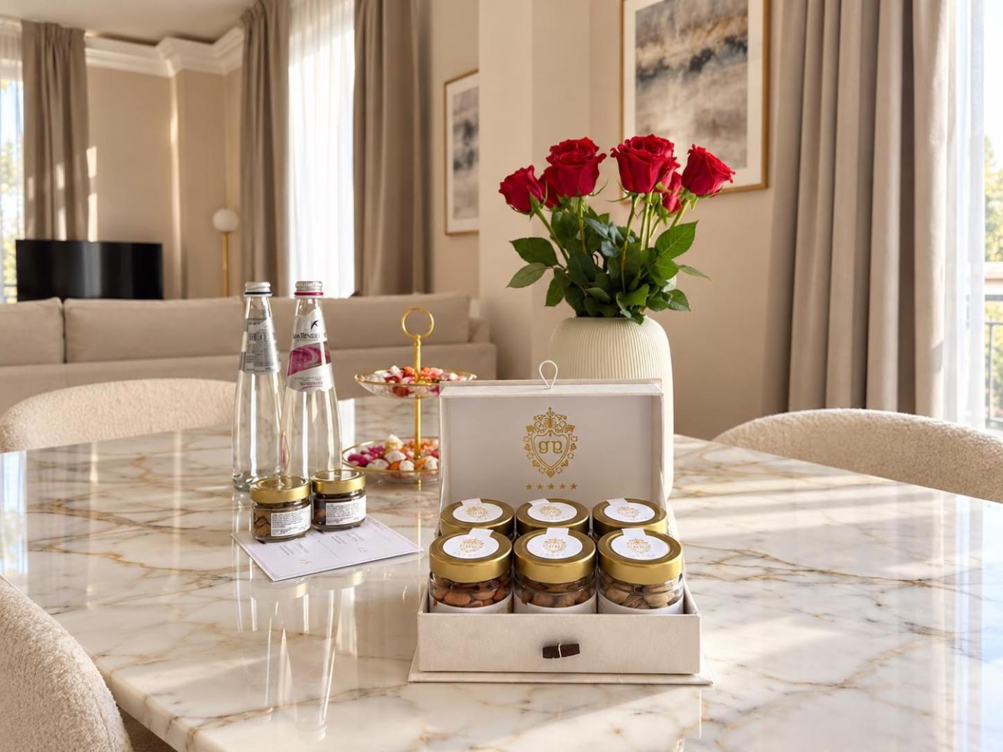 Deluxe King Suite