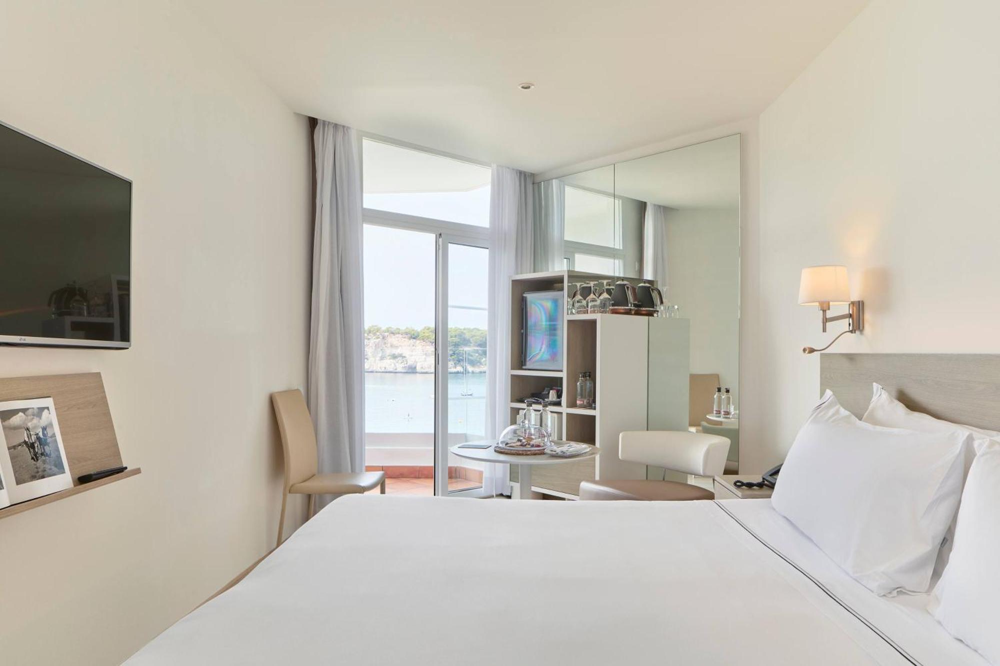 Family Room Cala Galdana Sea View