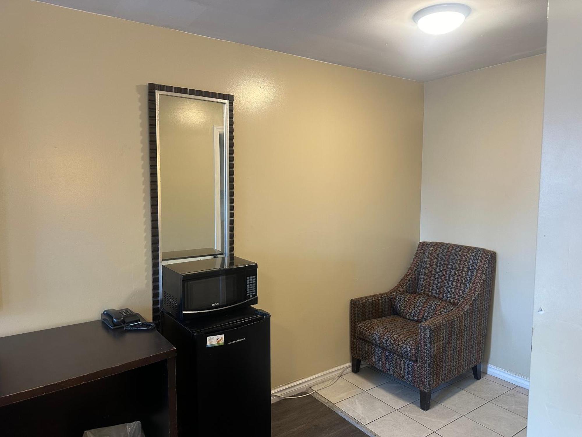Queen Room