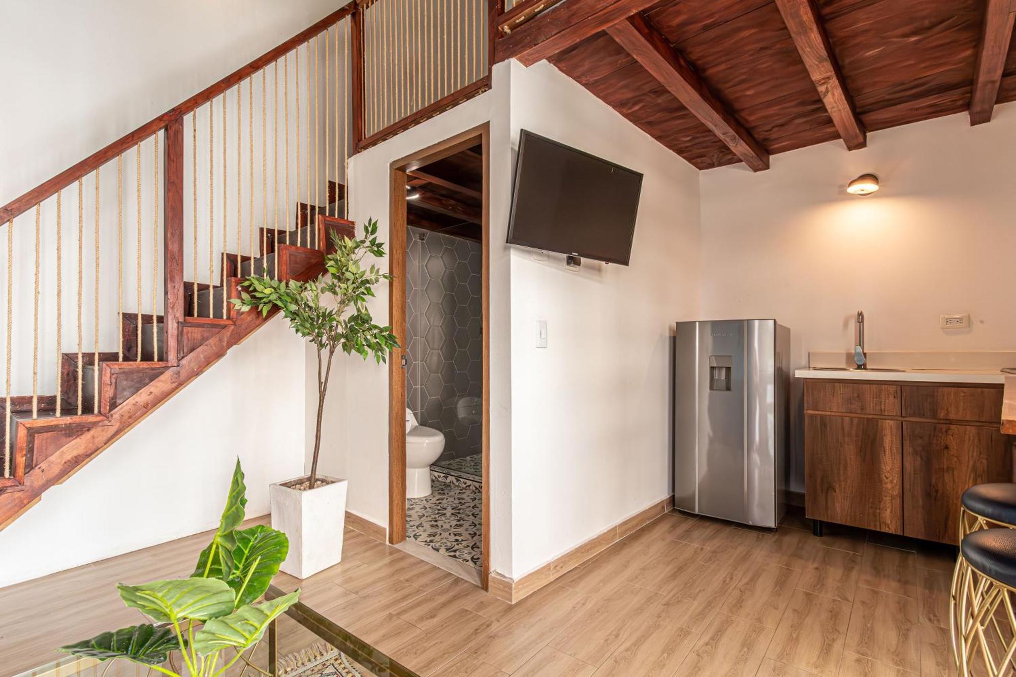 Apartment Split Level
