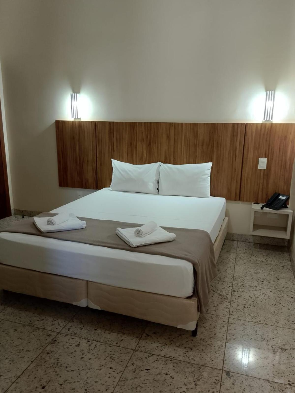 Quarto Duplo