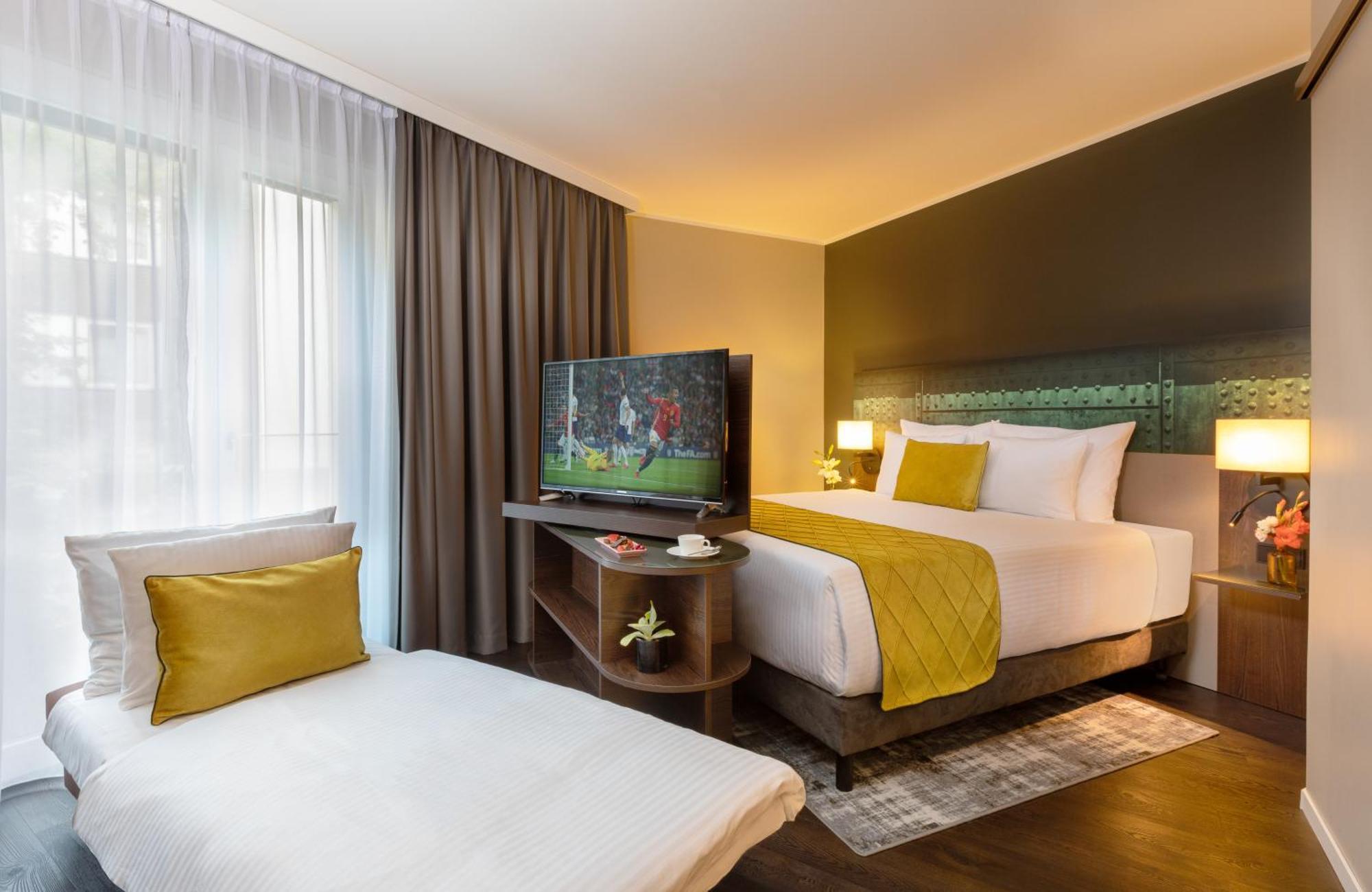 Deluxe Triple Room