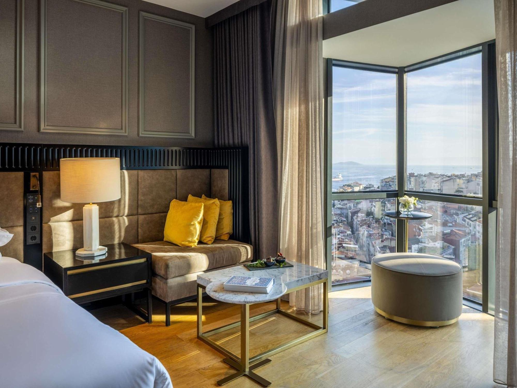 Luxury Twin Room Bosphorus View
