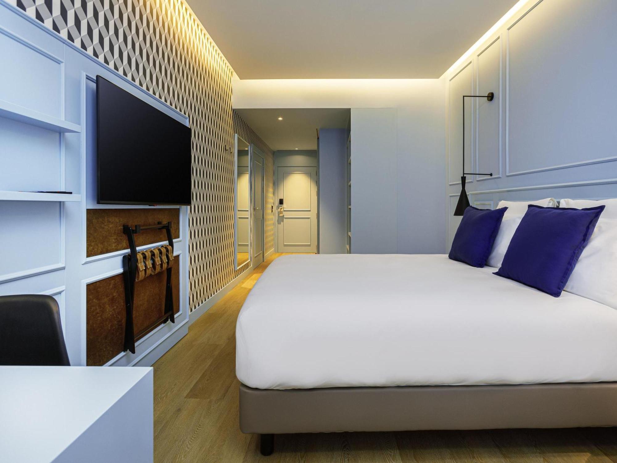Classic Double Room