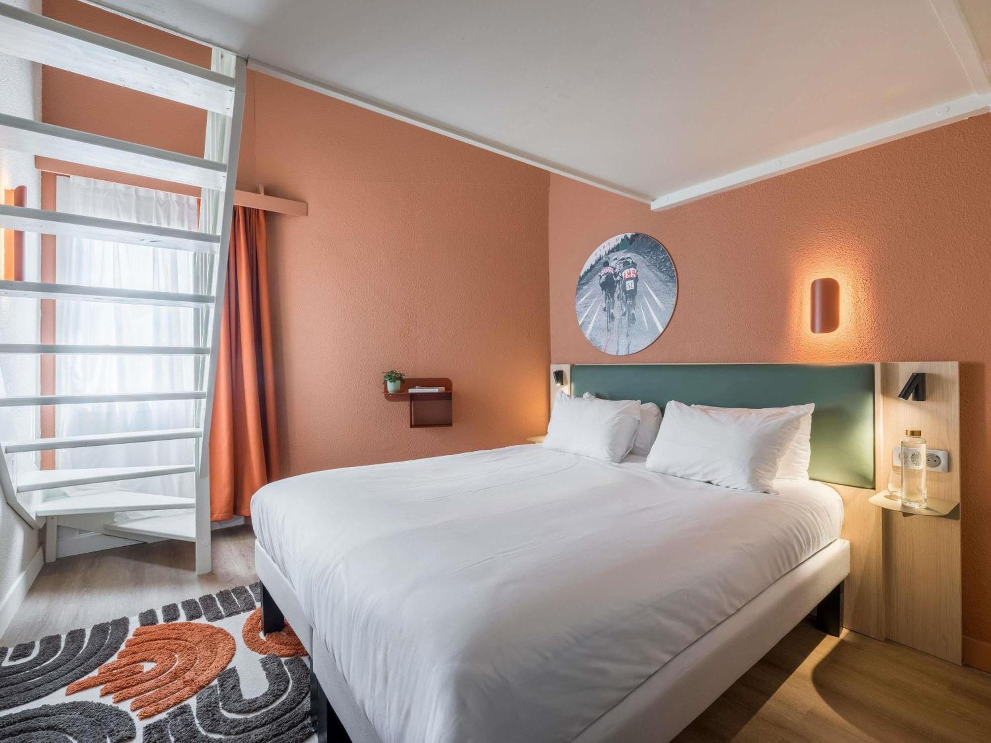 Chambre Familiale avec Lit Double et Canapé-Lit