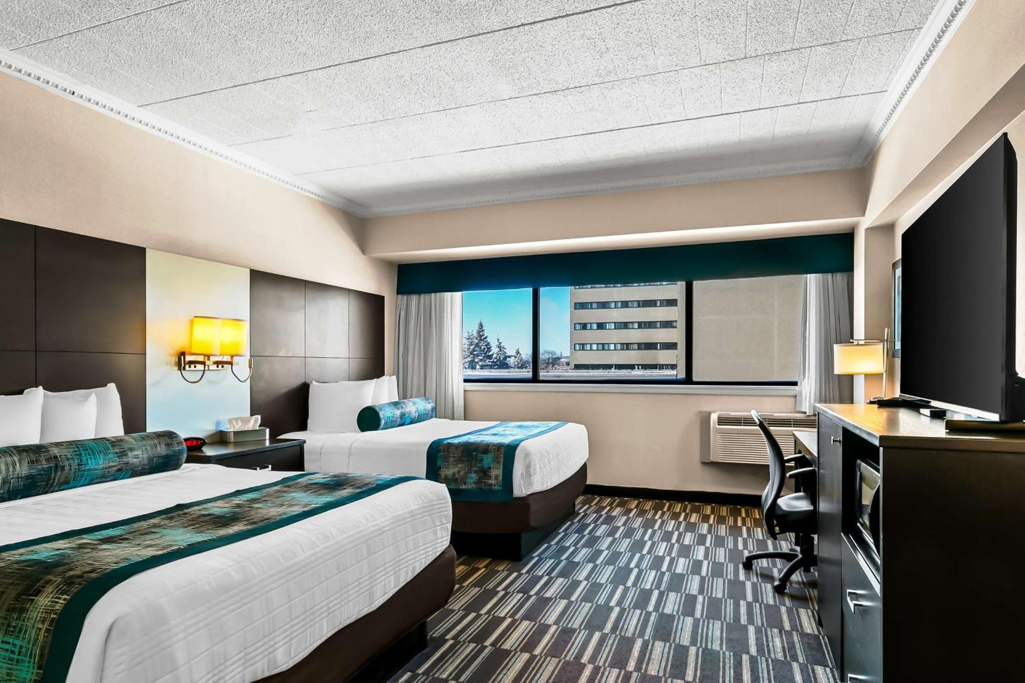 Queen Room Two Queen Beds Non-Smoking