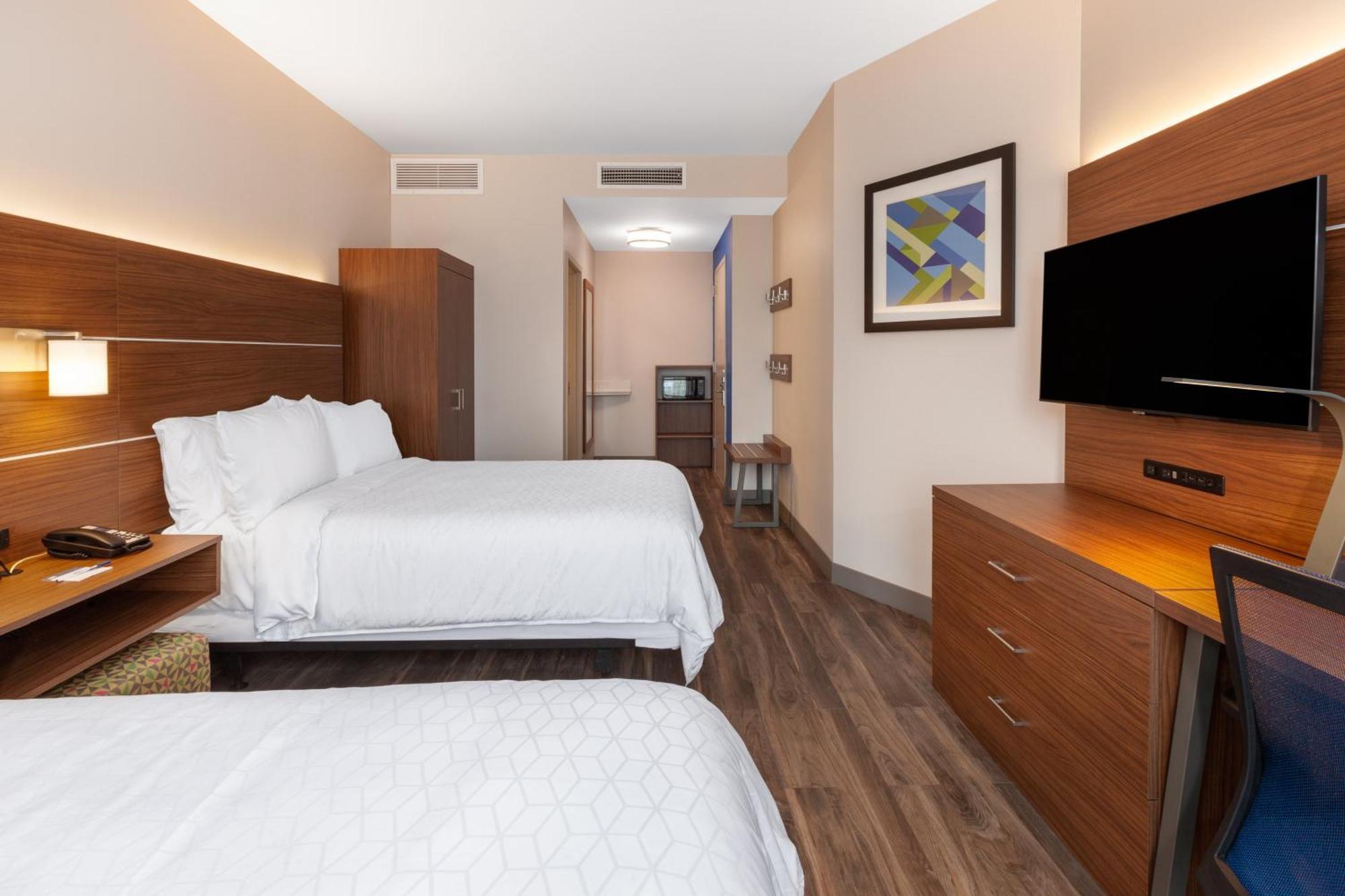 Double Room Two Double Beds Hearing Accessible Roll Shower