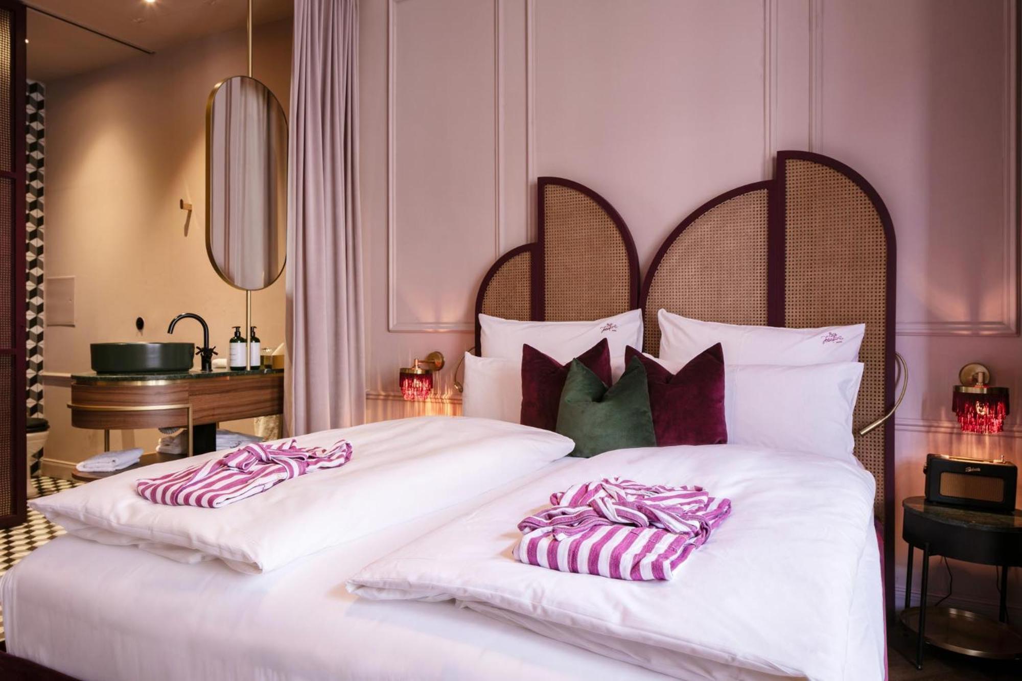 Deluxe Zimmer mit Queensize Bett – Josefine Historique