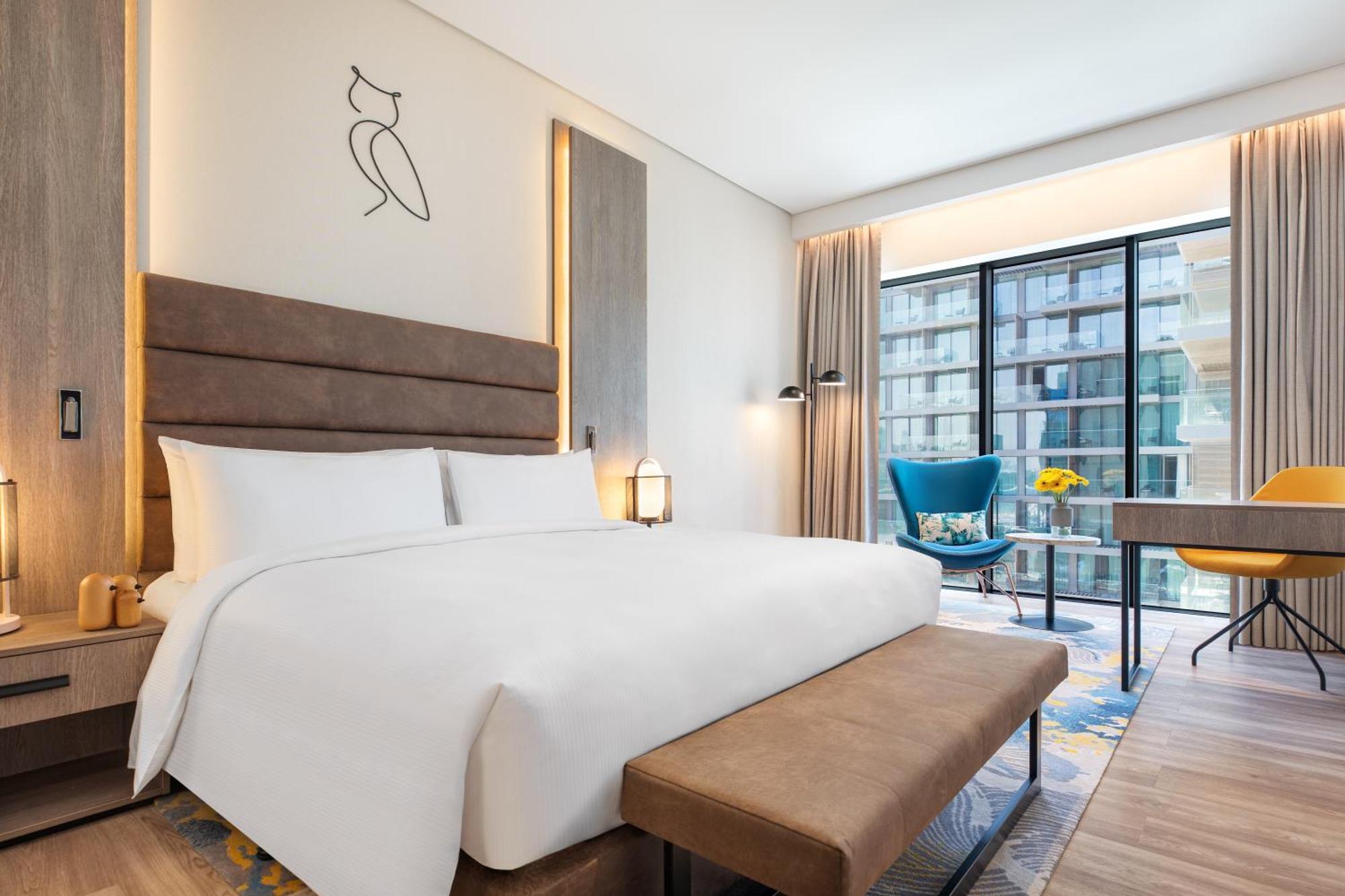Deluxe King Room Palm Side Sea View