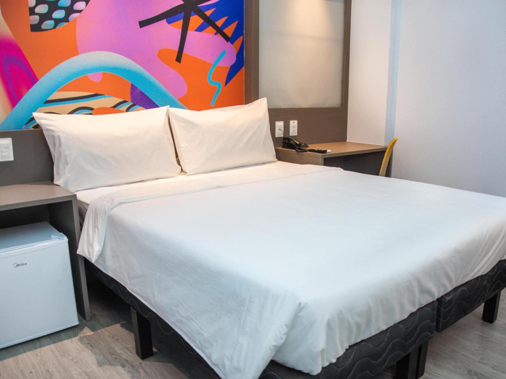 Standard Adapted Room double bed