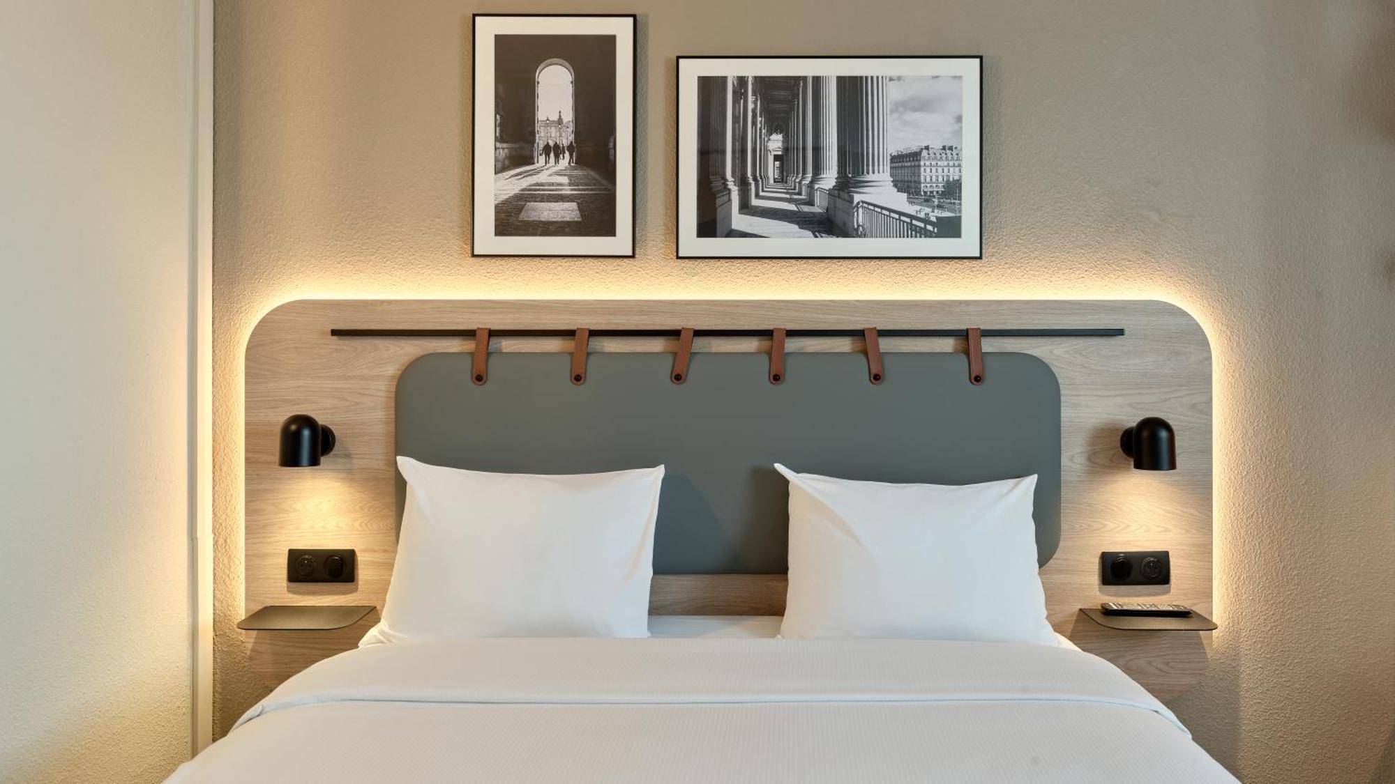 Standard Queen Room