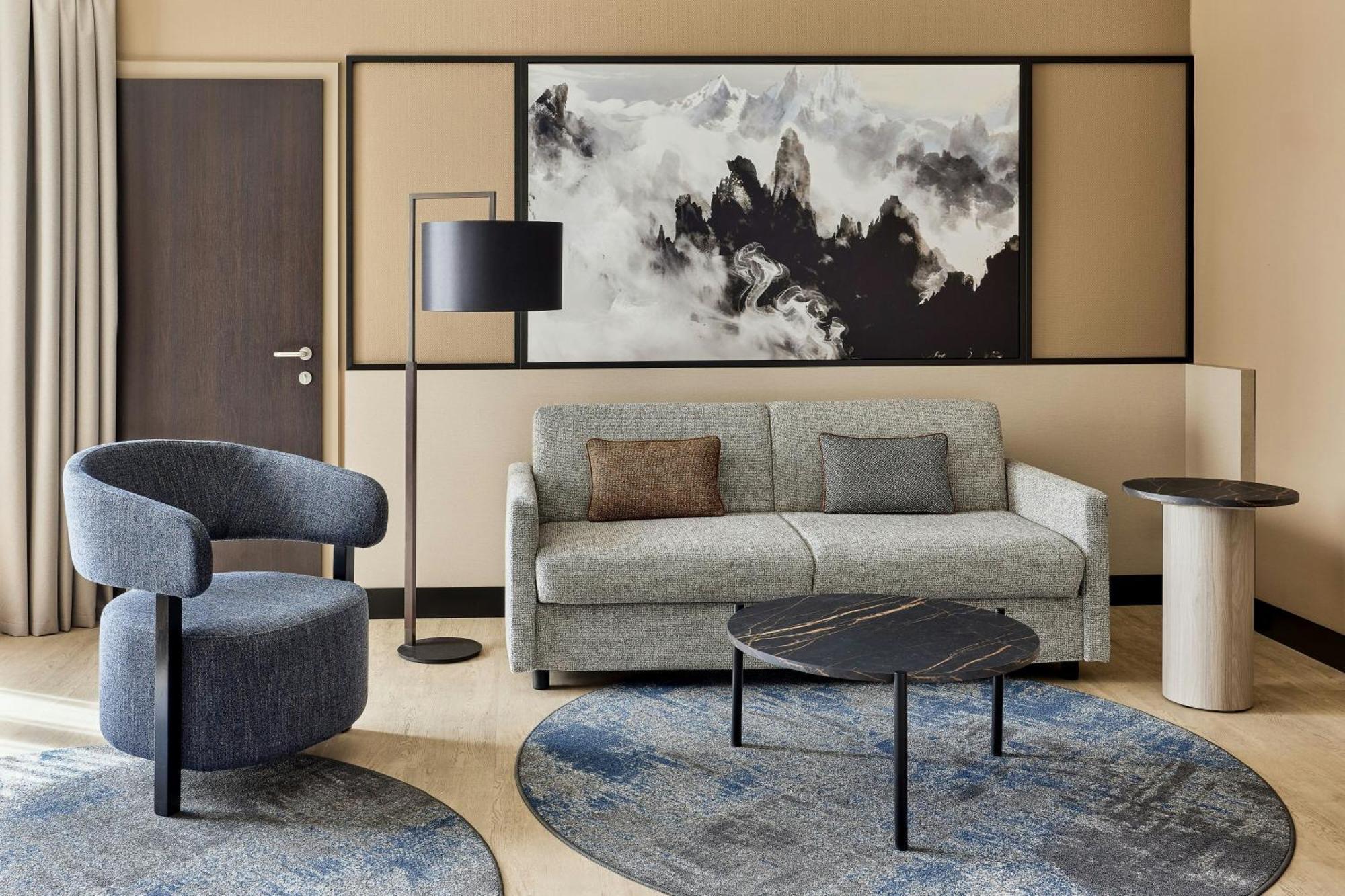 Family King Room Sofa Bed