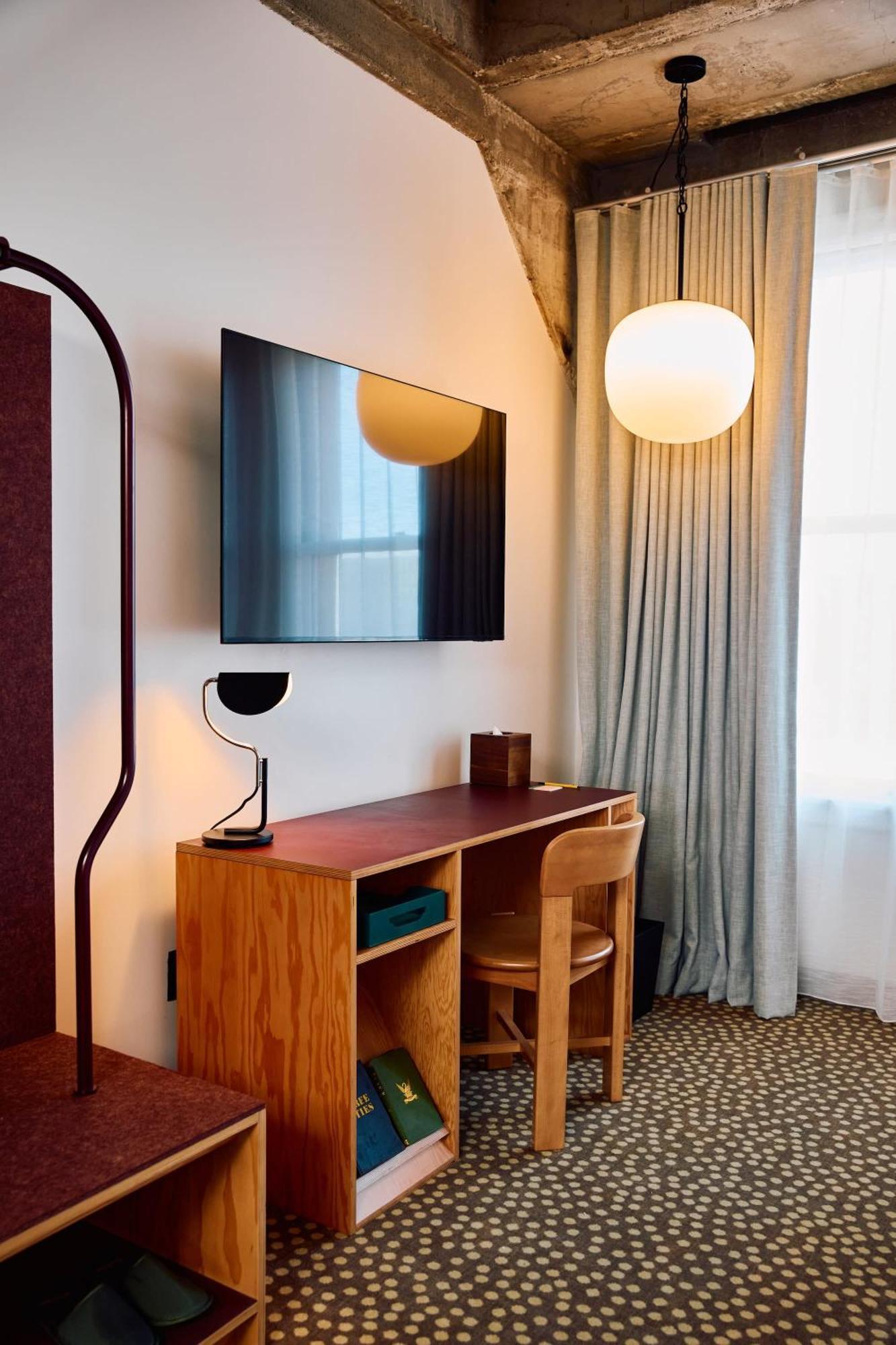 Accessible King Room Renovated