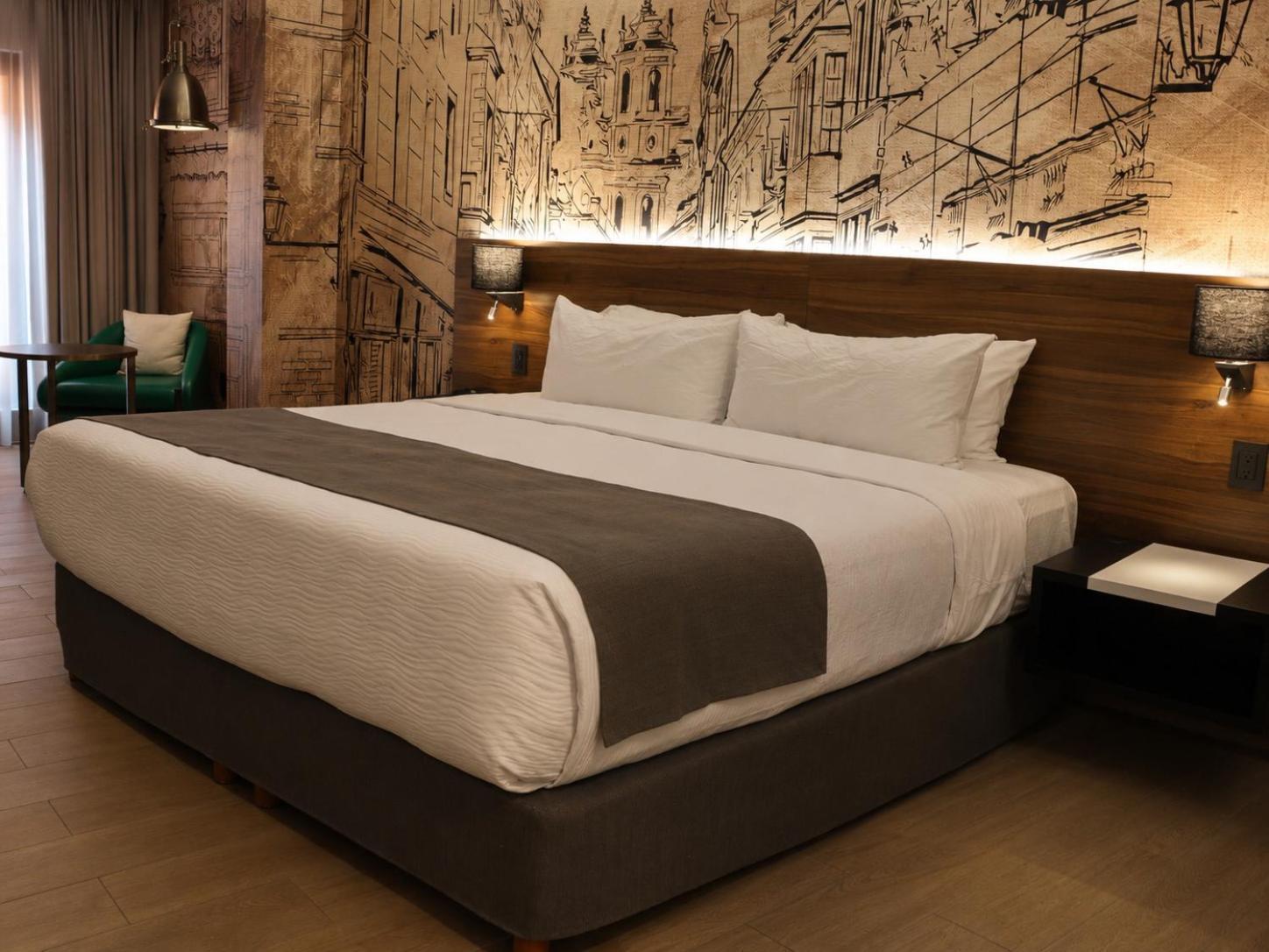 Standard King Room